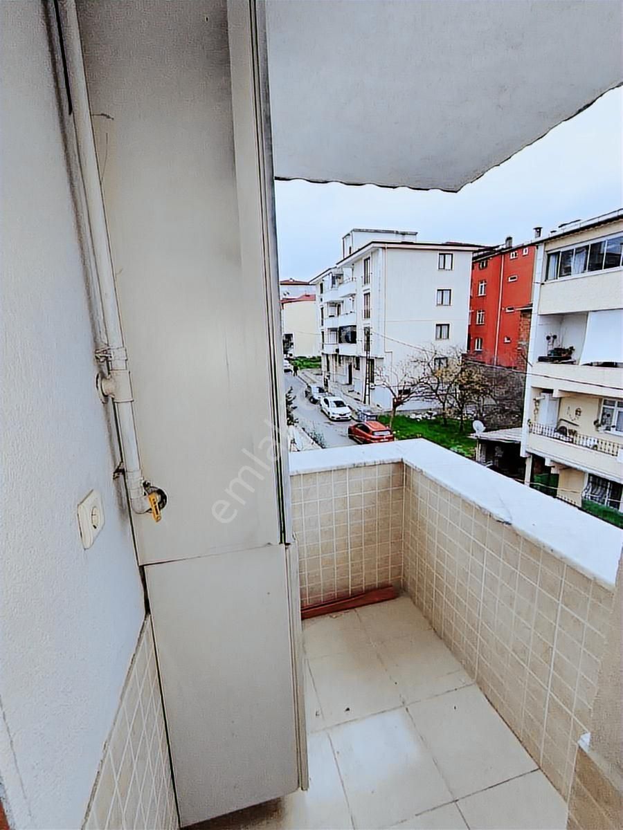 Koru Emlaktan Kiralık Emiroğlu Ana Caddeye Yakın 1+1 Daire - Görsel 5