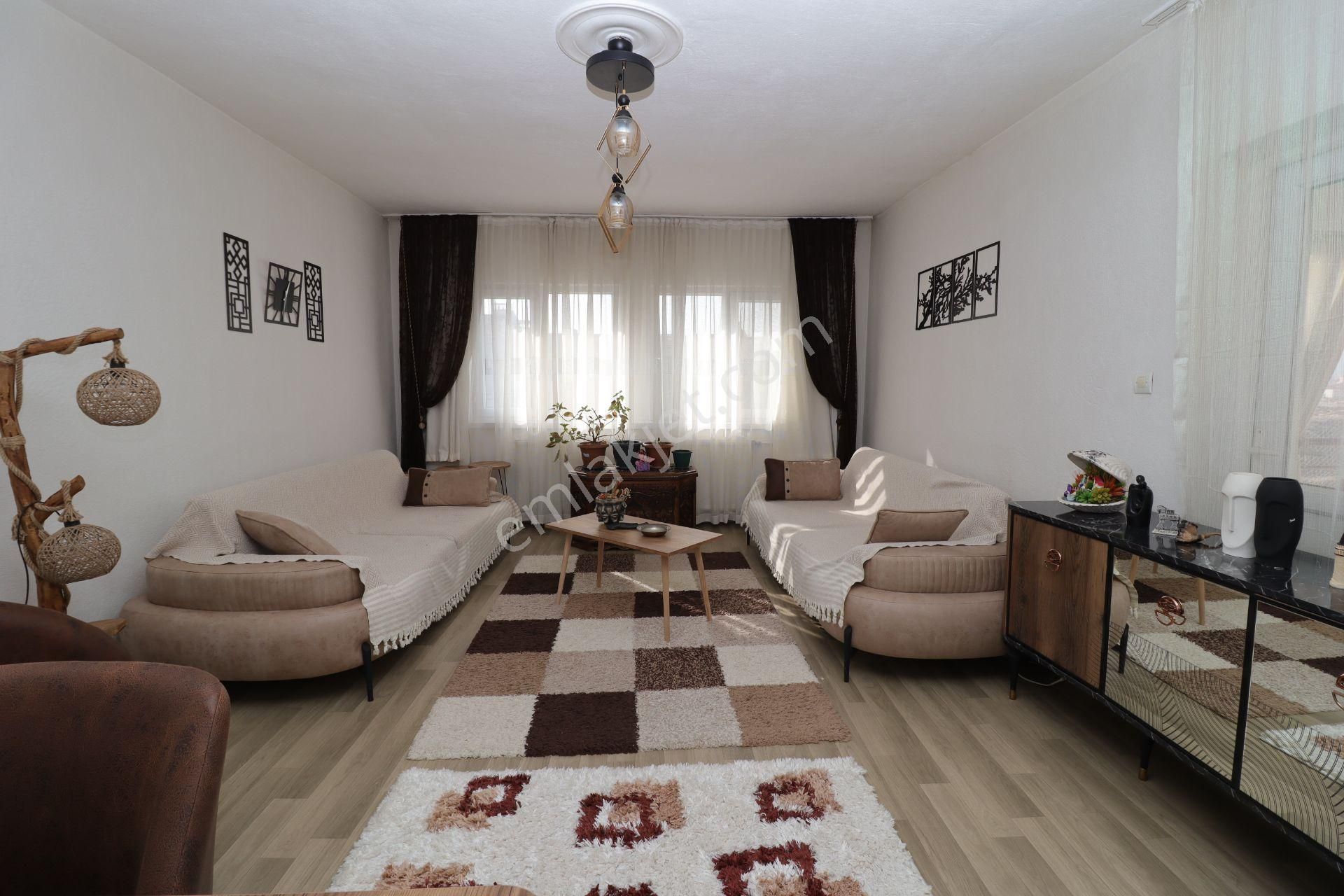 Akif'ten Oğuzlar'da 3+1 Site İçi Çarşı&pazar Yakını Katta Satılık Daire - Görsel 3