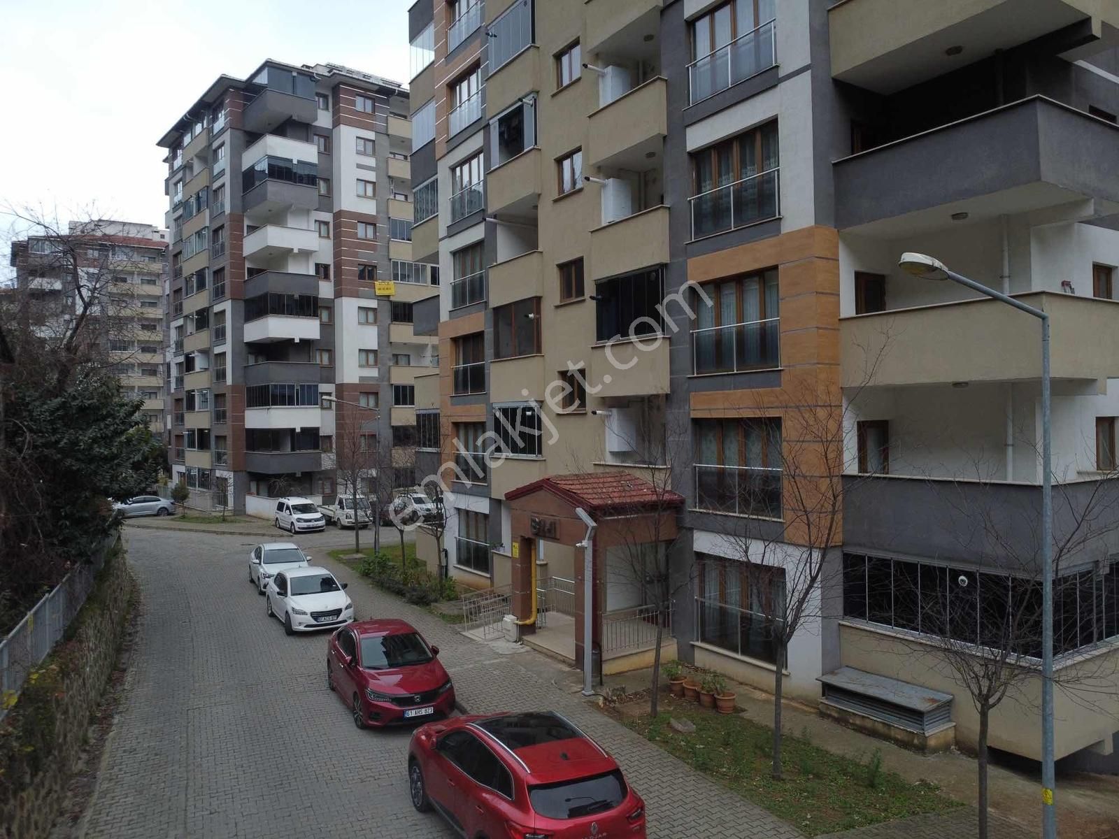 Trabzon Yomra Tokide Fırsat Daire - Görsel 2