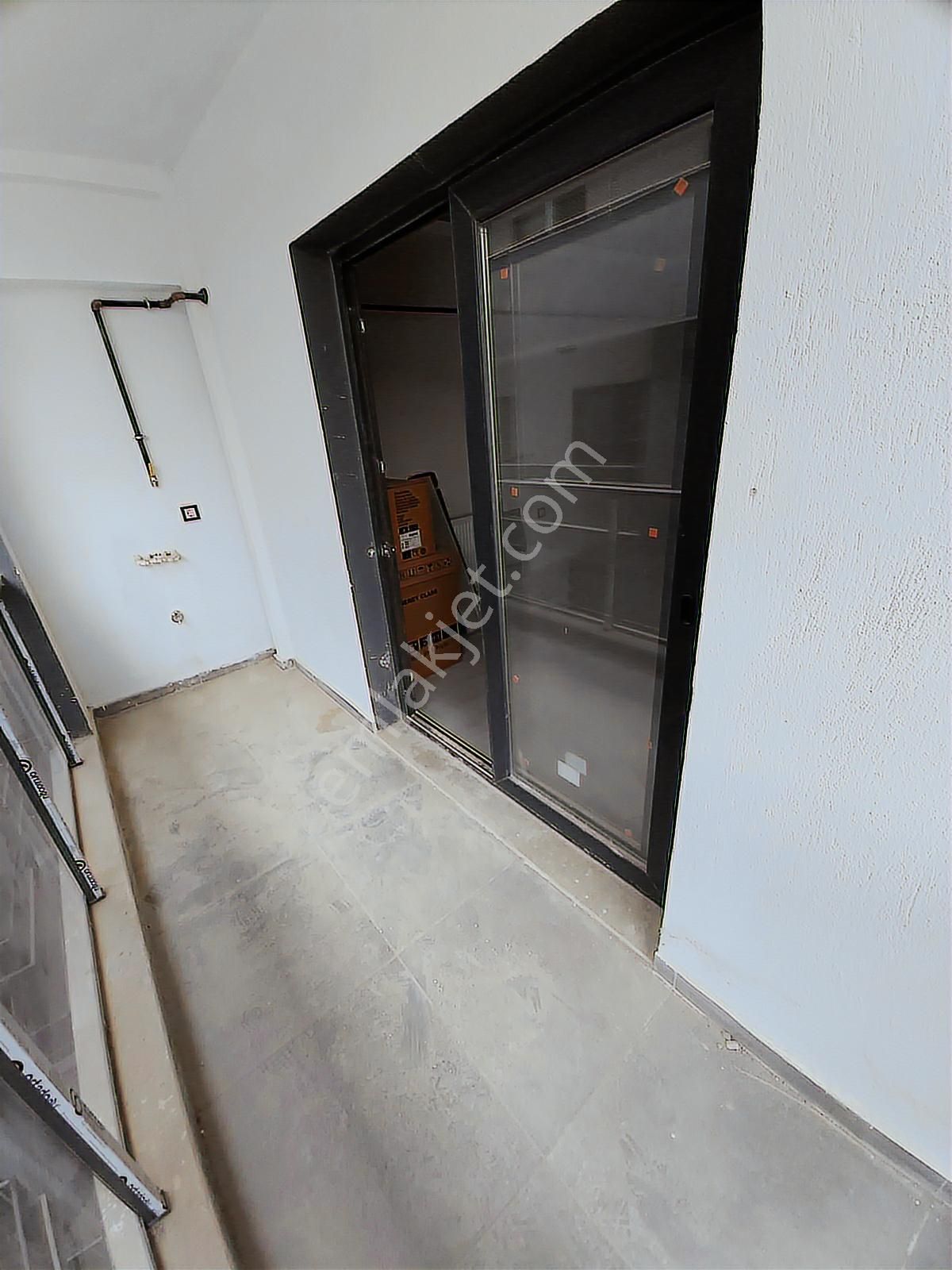 Seyrek M.kemal'de Üni.ye 600m_sıfır Oturma Raporlu 4.kat_2+1 - Görsel 12