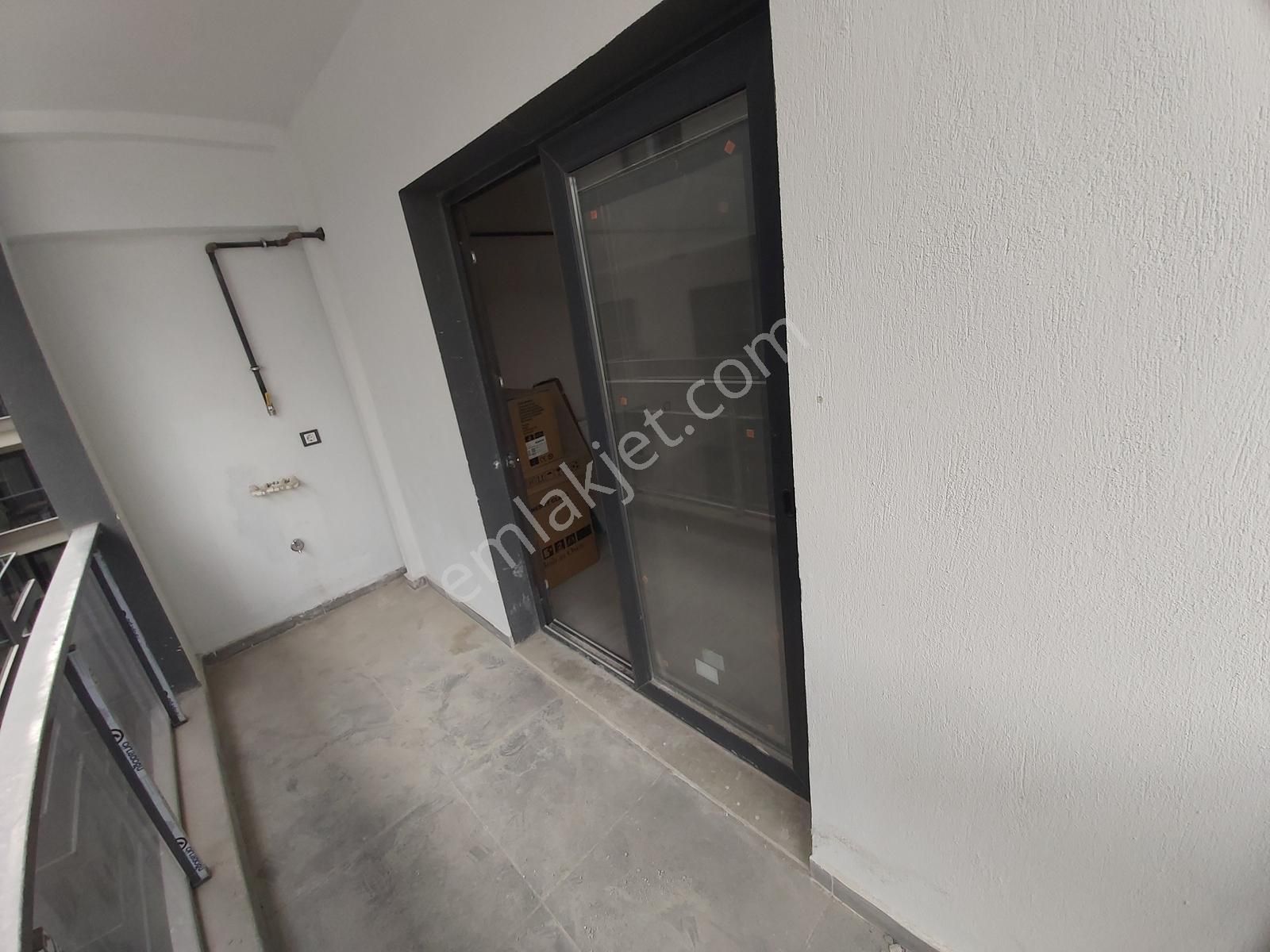 Seyrek M.kemal'de Üni.ye 600m_sıfır Oturma Raporlu 4.kat_2+1 - Görsel 9