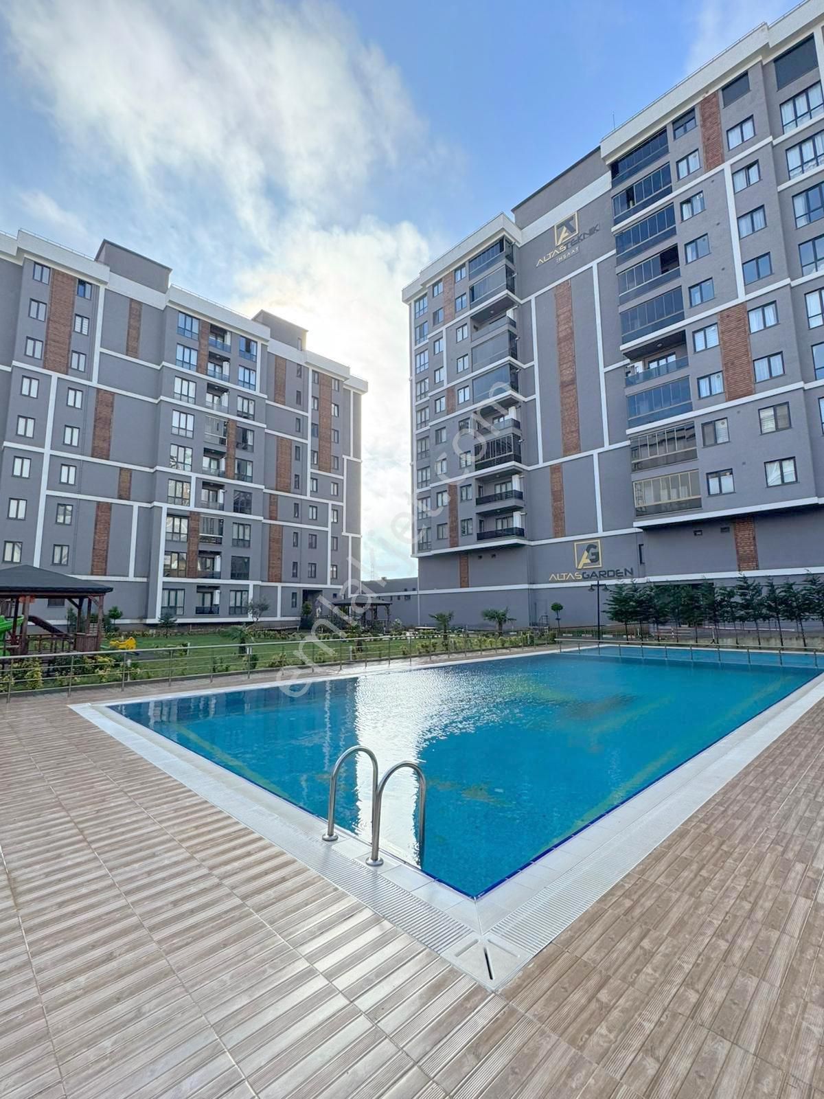 Mertcan'dan Havuzlu Güvenlikli Sitede Kaçmaz Fiyata Fırsat 2+1 - Görsel 15