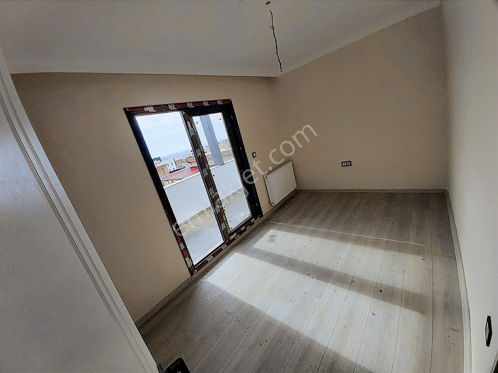 Seyrek'te M.kemal'de Prestijli Konumda Lüks 3+1_teraslı Dubleks - Görsel 19