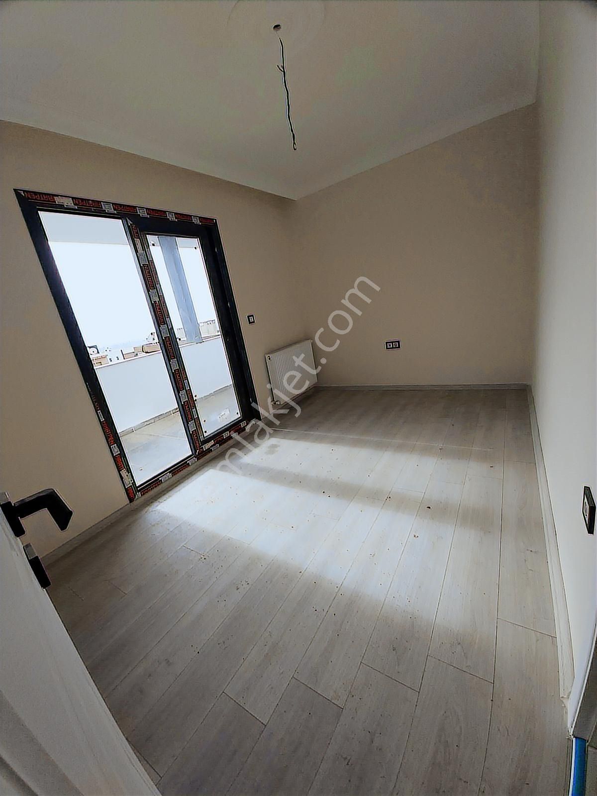 Seyrek'te M.kemal'de Prestijli Konumda Lüks 3+1_teraslı Dubleks - Görsel 16