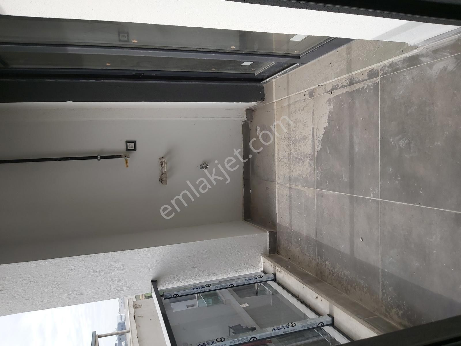 Seyrek'te M.kemal'de Prestijli Konumda Lüks 3+1_teraslı Dubleks - Görsel 12