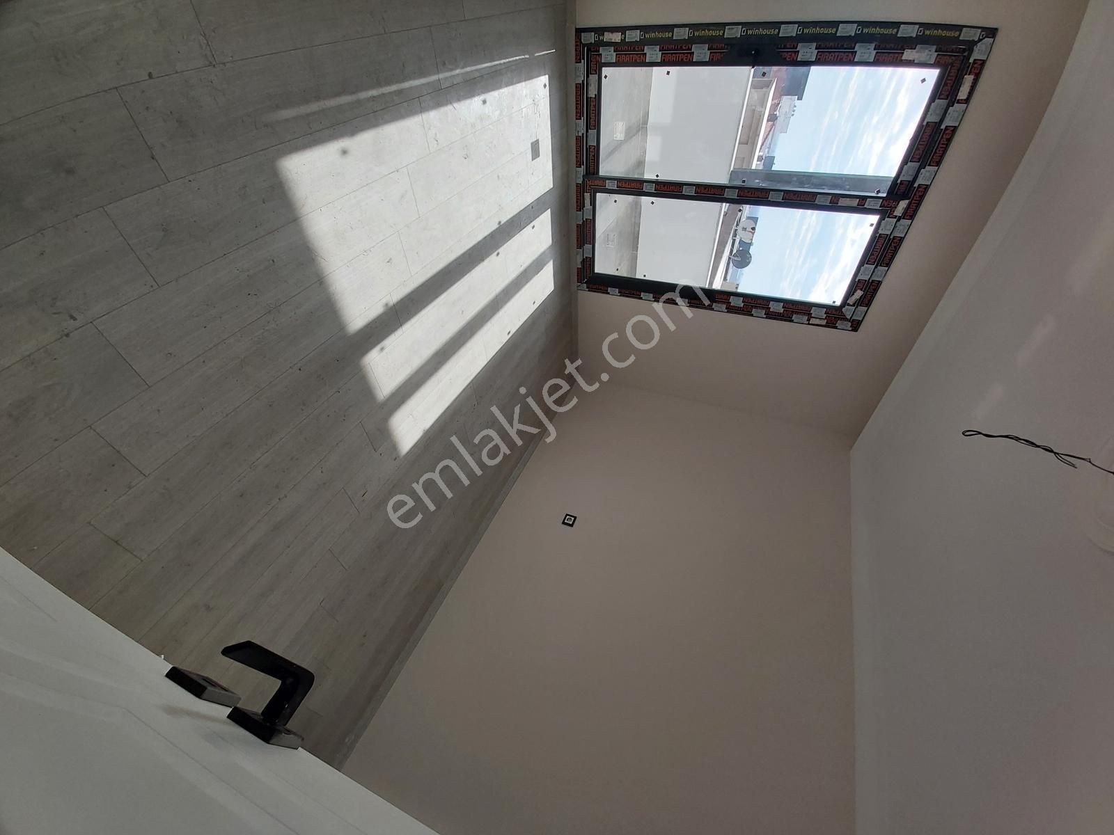 Seyrek'te M.kemal'de Prestijli Konumda Lüks 3+1_teraslı Dubleks - Görsel 17