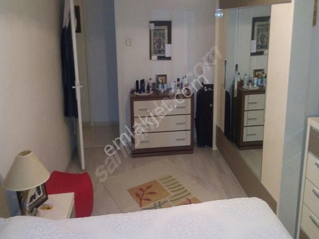 Ordu Bulvarı Üzerinde Yatırım Fırsatı 3+1 Arakat Daire - Görsel 2