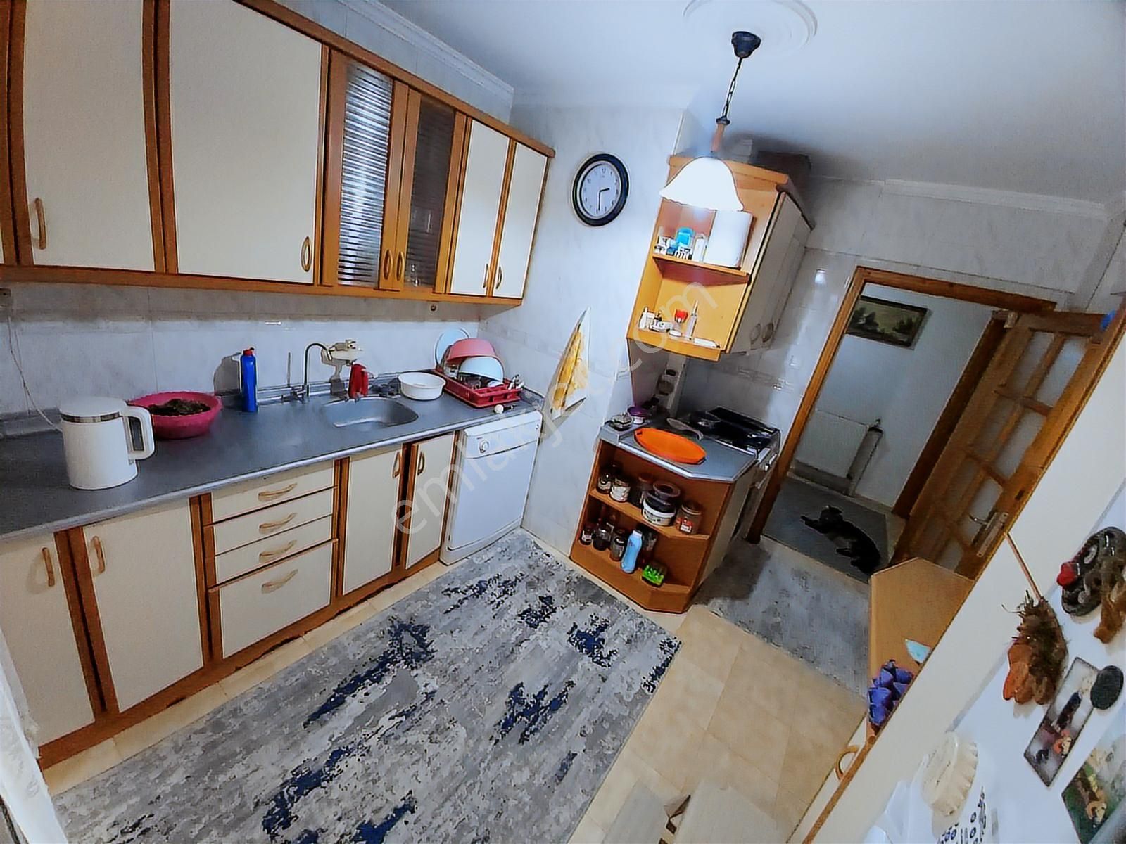 Şirinyer Çarşı Üzeri İzban Yakını 141m2 Merkezi Konumda 3+1 - Görsel 5