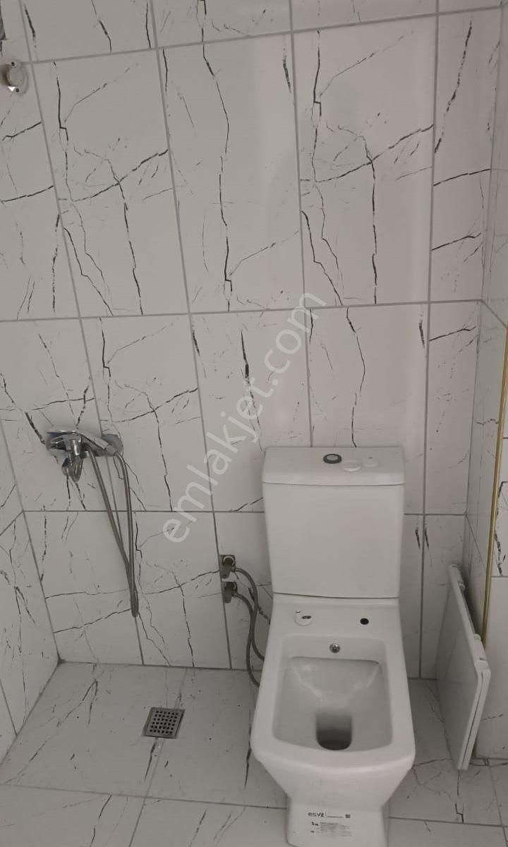 Mertcan Dan Soğanlık Metroya Yürüme 30m2 İskanlı Satılık Dükkan - Görsel 6