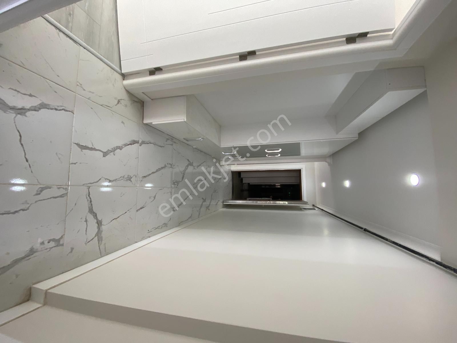 Tatlısu Mah. Binsan Vadi Park Sitesinde Arakat 2+1 - Görsel 11