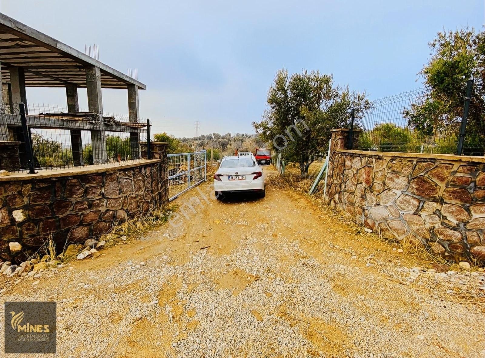 Kemalpaşa Kuyucak 236 M2 İçerisinde Evli Bahçe - Görsel 26