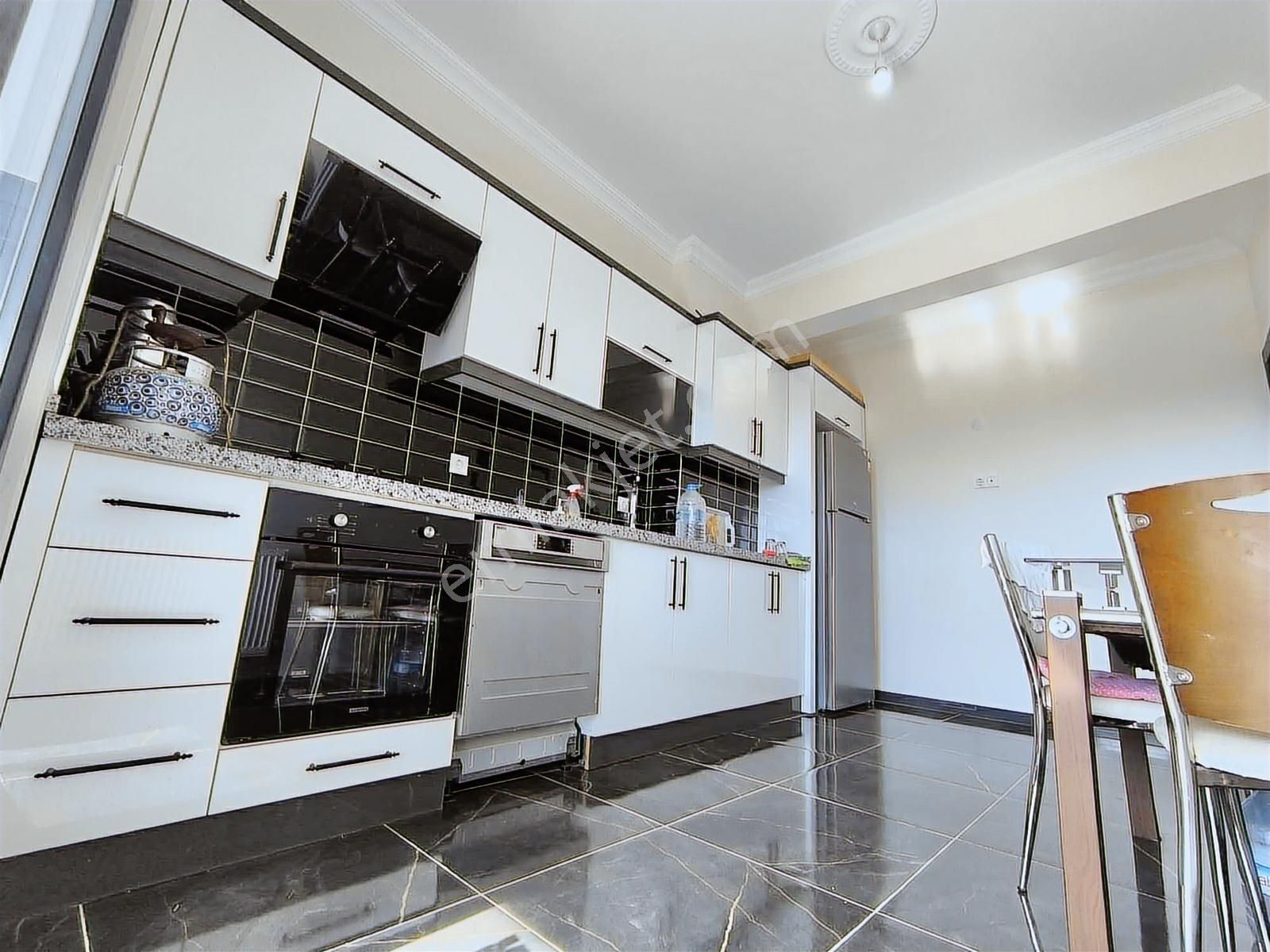 ꔪyalçın'dan ▀▄kadıköy'de Öncephe Arakat Ayrı Mutfaklı 2+1▀▄ - Görsel 34