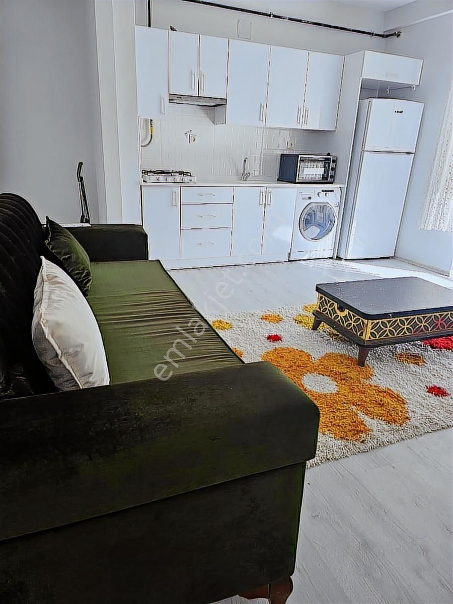 Pelitköy Yolunda Satılık Eşyalı 1+1 - Görsel 14