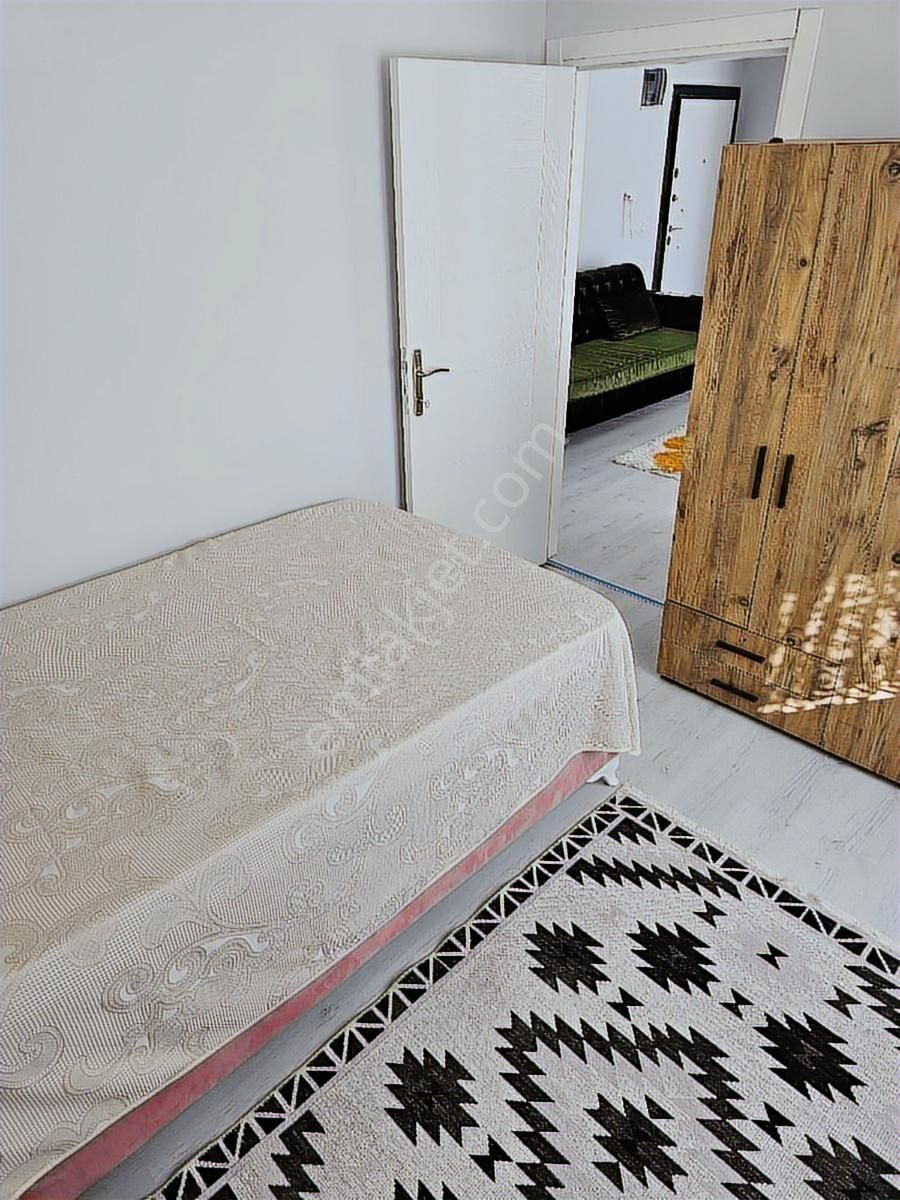 Pelitköy Yolunda Satılık Eşyalı 1+1 - Görsel 13