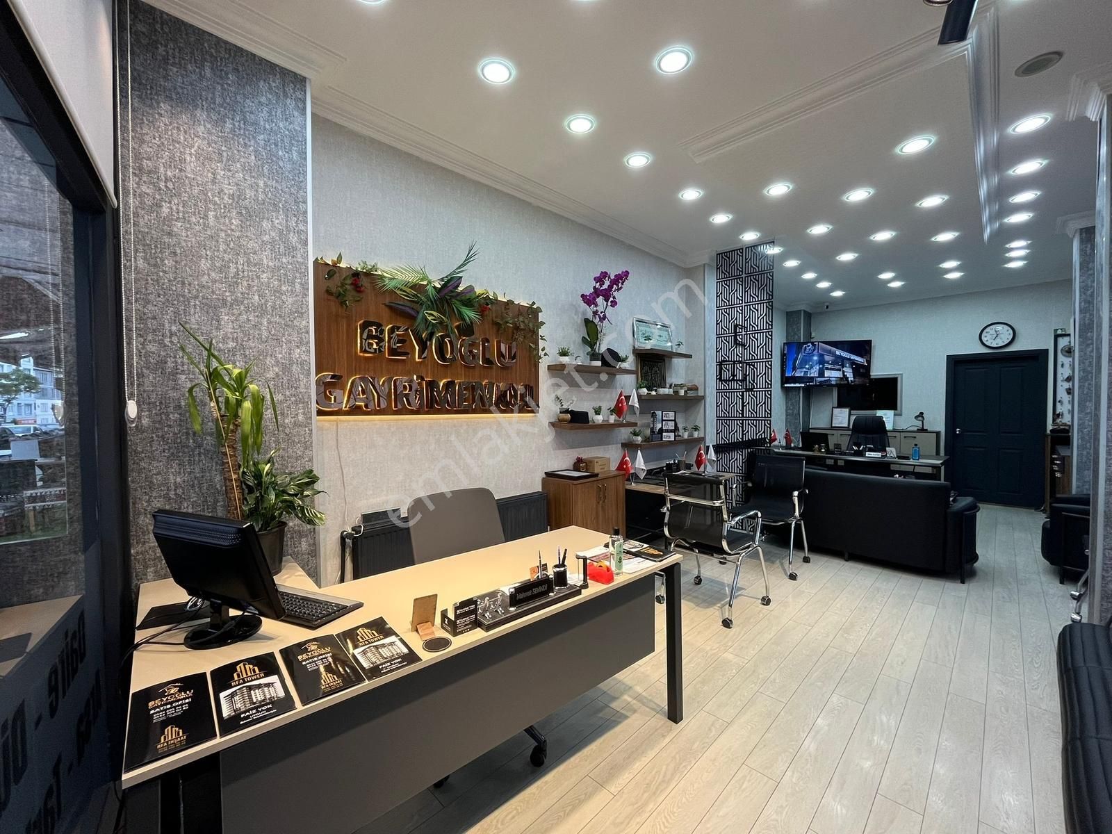 Beyoğlu'ndan Havalimanı Yoluna Cephe Full Yapılı K.otoparklı - Görsel 11