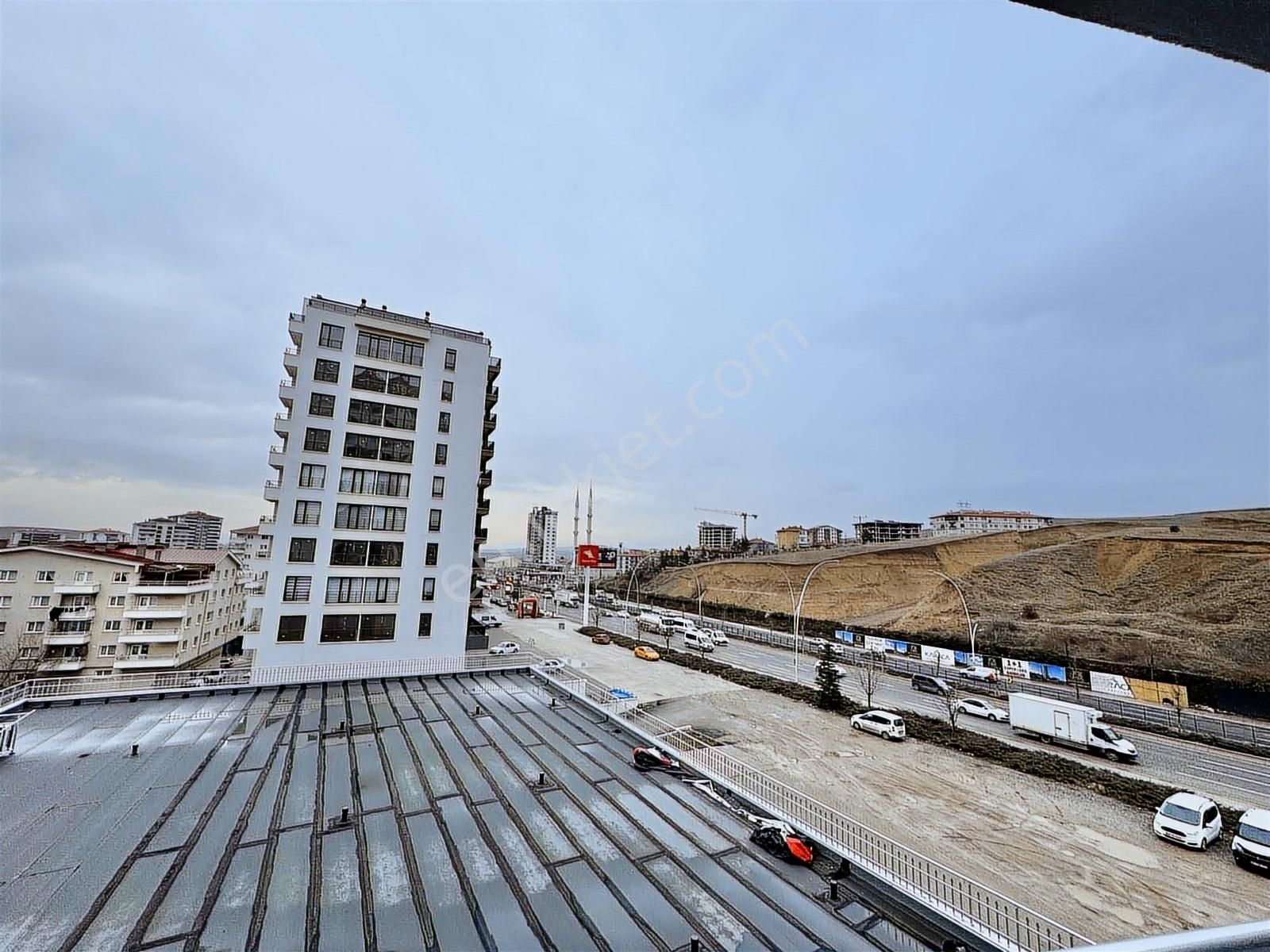 Beyoğlu'ndan Havalimanı Yoluna Cephe Full Yapılı K.otoparklı - Görsel 8