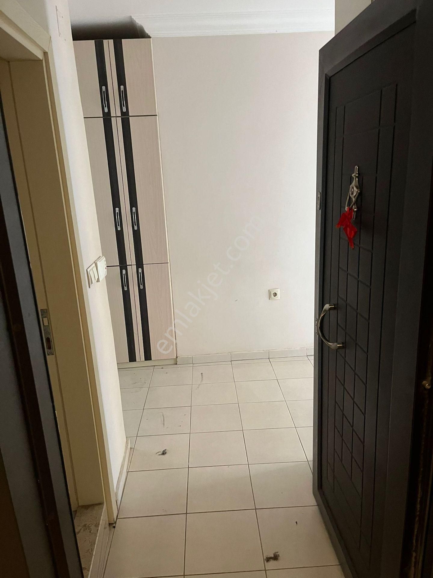 Silifke/göksu Mahallesi 3+1 Kiralık Daire (depozito Yok) - Görsel 3