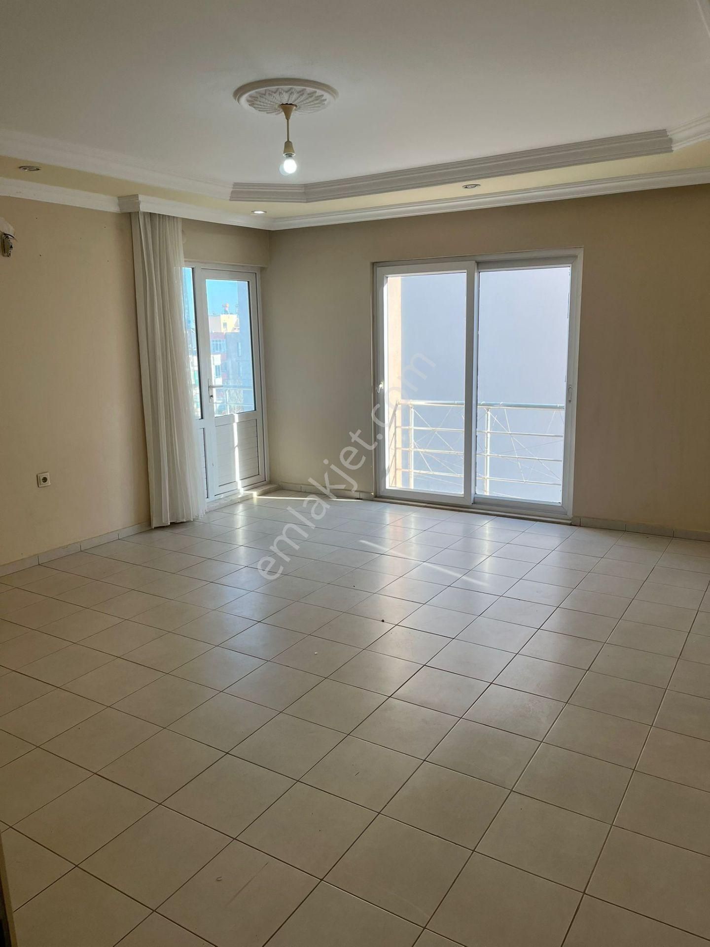 Silifke/göksu Mahallesi 3+1 Kiralık Daire (depozito Yok) - Görsel 5