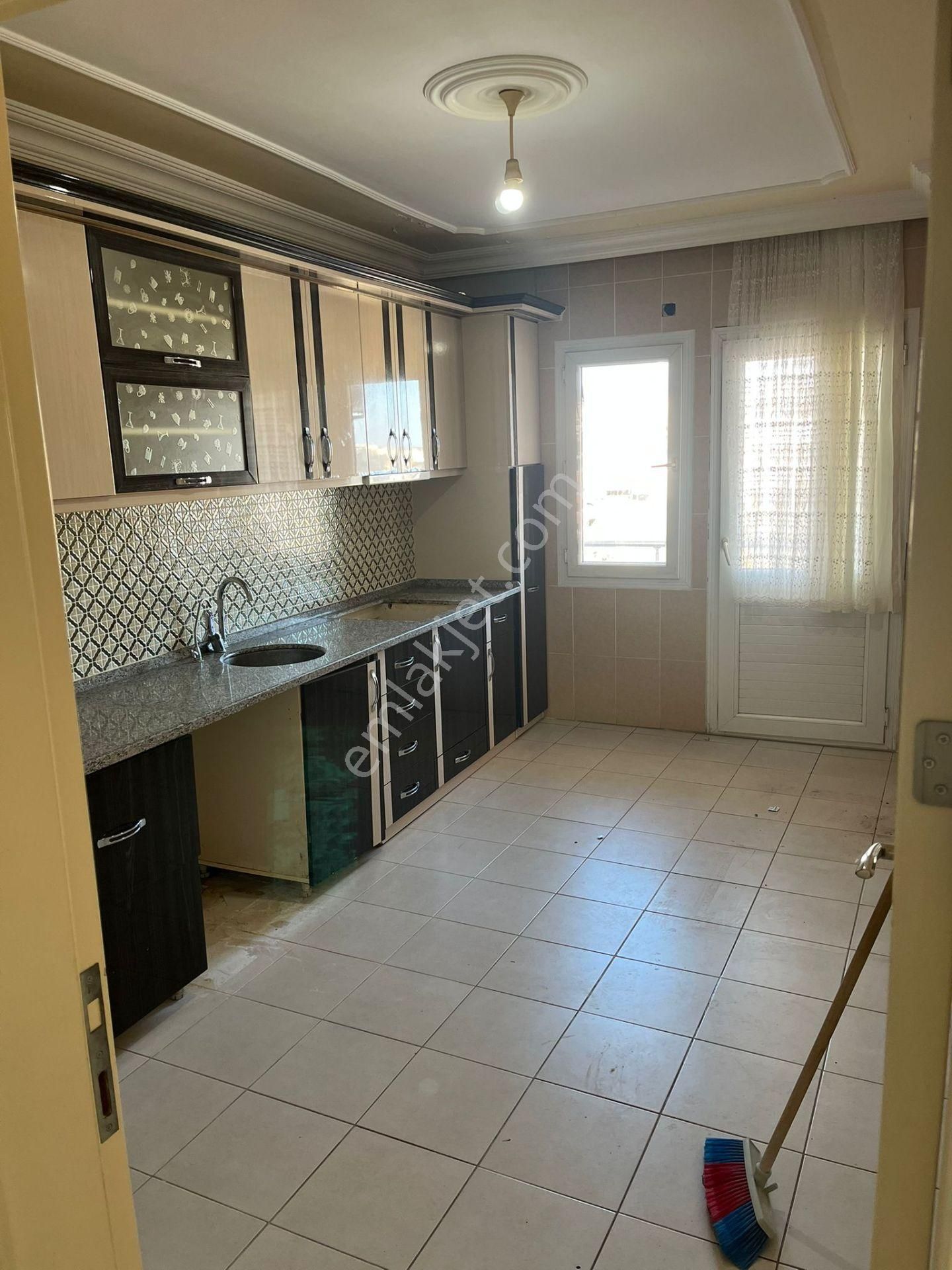 Silifke/göksu Mahallesi 3+1 Kiralık Daire (depozito Yok) - Görsel 6
