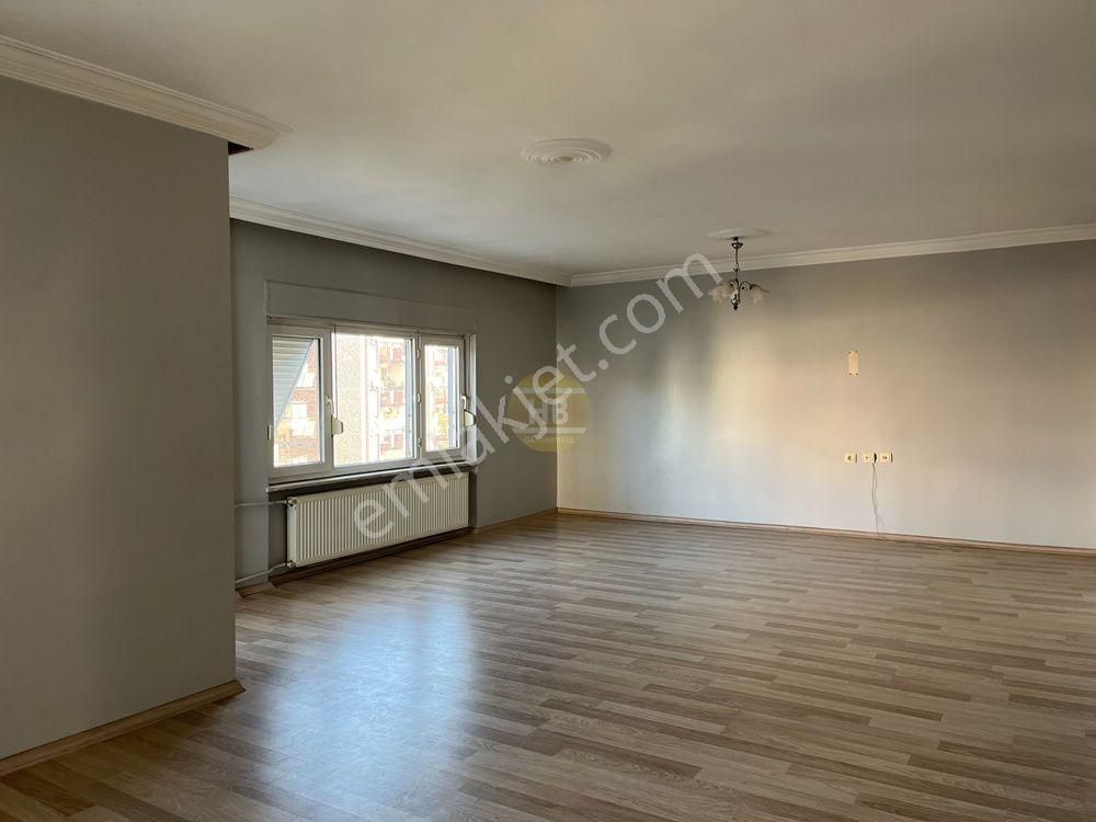 Hb'den 3+1 Kiralık Daire, Ulukent Sitesi'nde Arakat, Önü Açık - Görsel 5