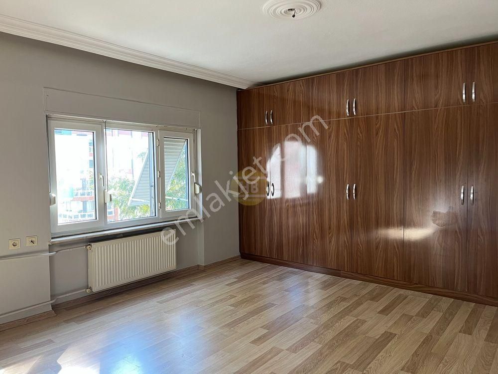Hb'den 3+1 Kiralık Daire, Ulukent Sitesi'nde Arakat, Önü Açık - Görsel 23