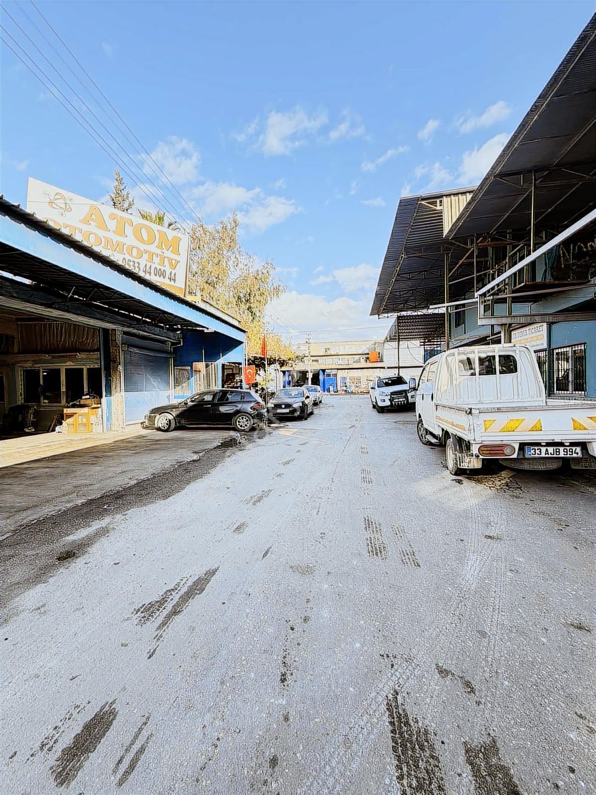Sanayi Sitesinde Satılık 300 Metre² Dükkan - Görsel 4