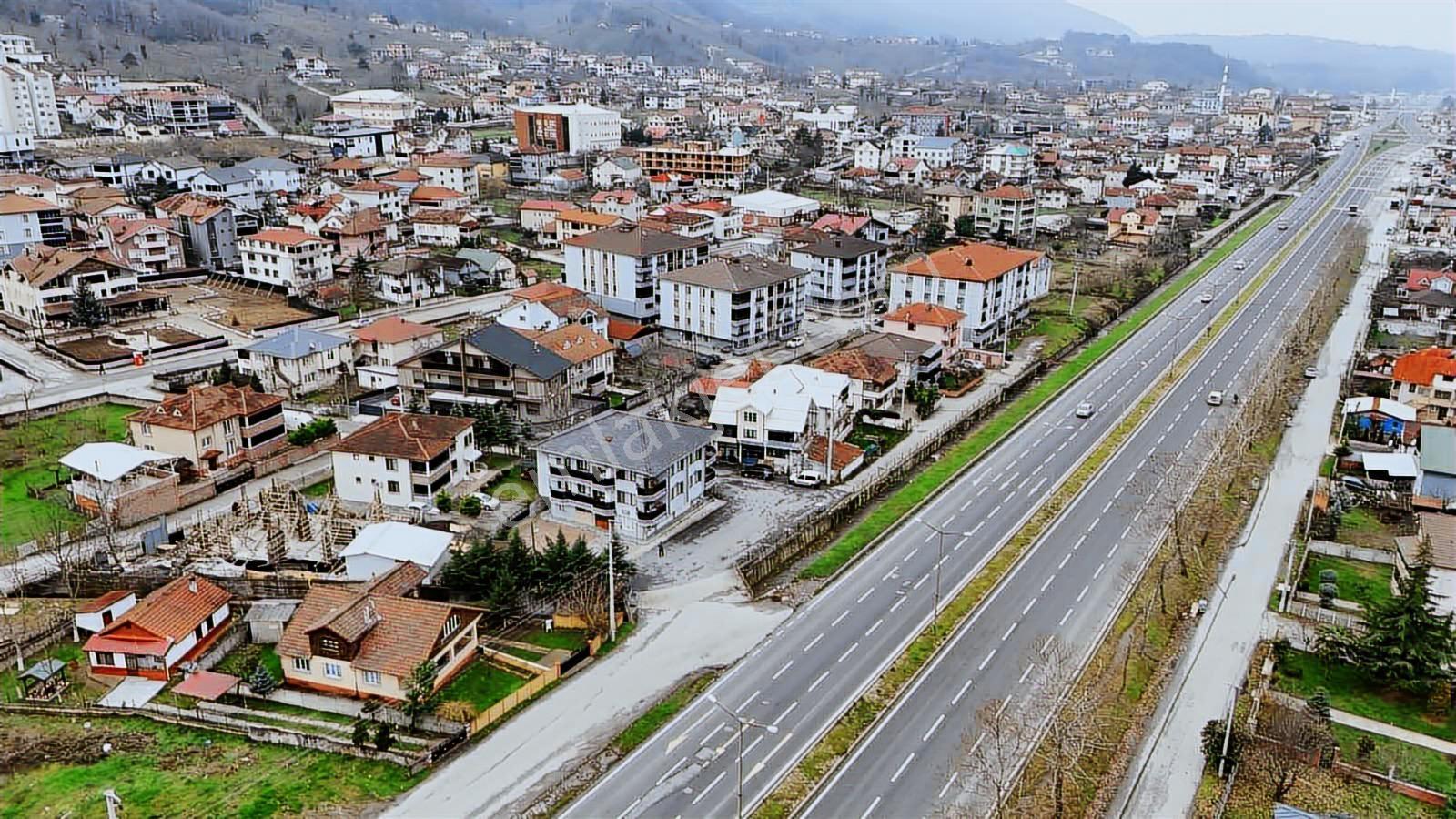 Ruşen Aydın Gyd'dan Kaynaşlı'da Satılık 3+1 Daire İşyeri-depo - Görsel 31
