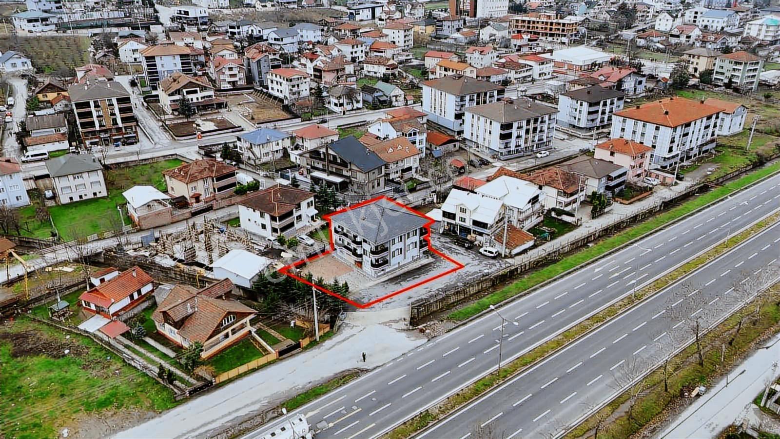 Ruşen Aydın Gyd'dan Kaynaşlı'da Satılık 3+1 Daire İşyeri-depo - Görsel 21