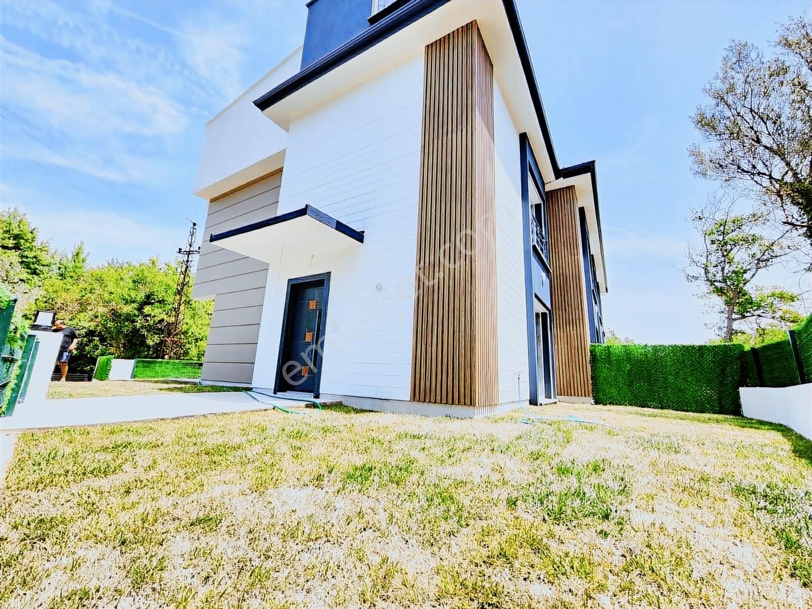 Gürsoy^dan Gürede Doğanın Kalbinde Emsalsiz Fiyat 3+1 Villa