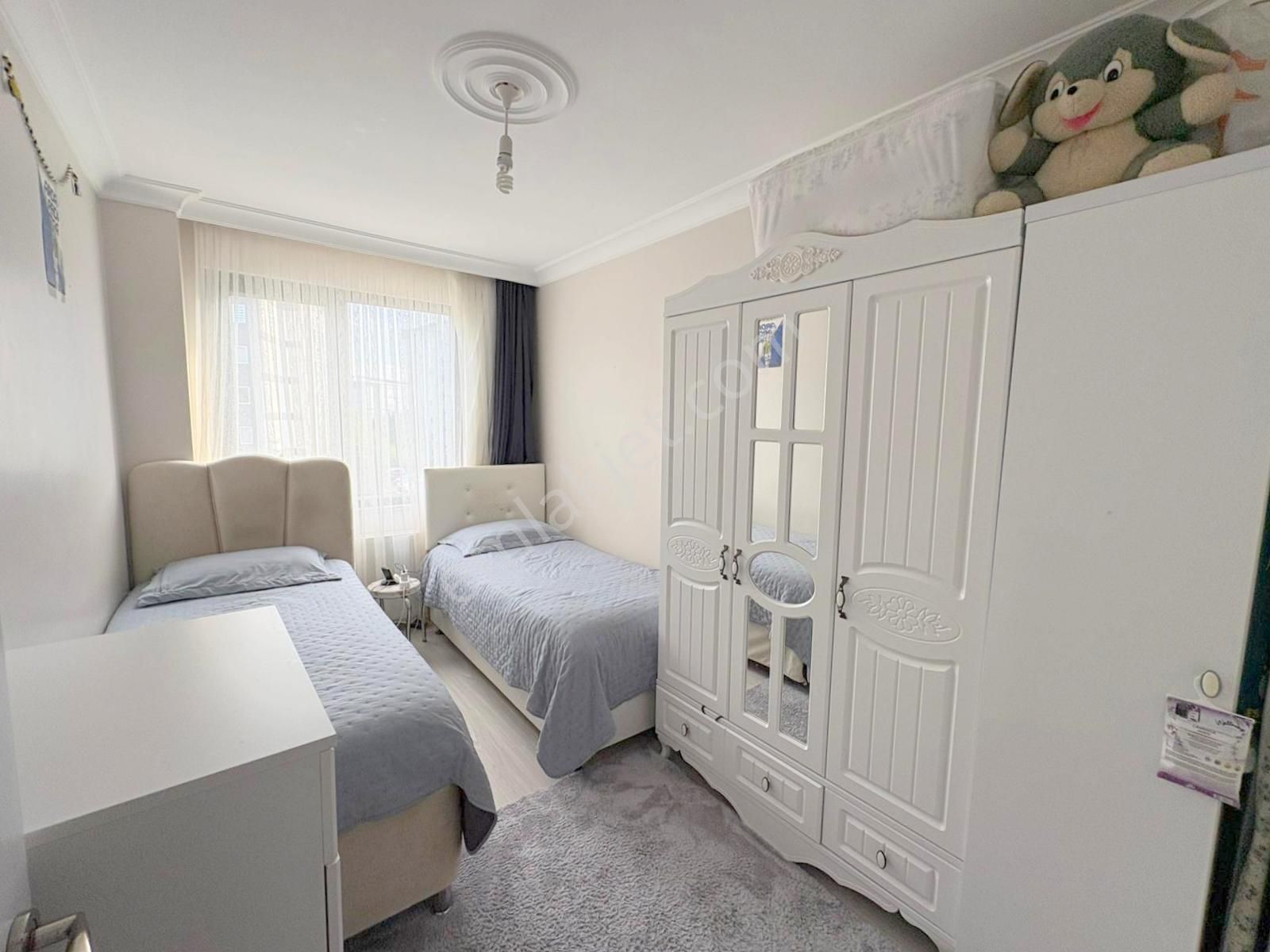 Mertcan'dan Metroya 5dk Havuzlu Güvenlikli Site İçi Ara Kat 2+1 - Görsel 10