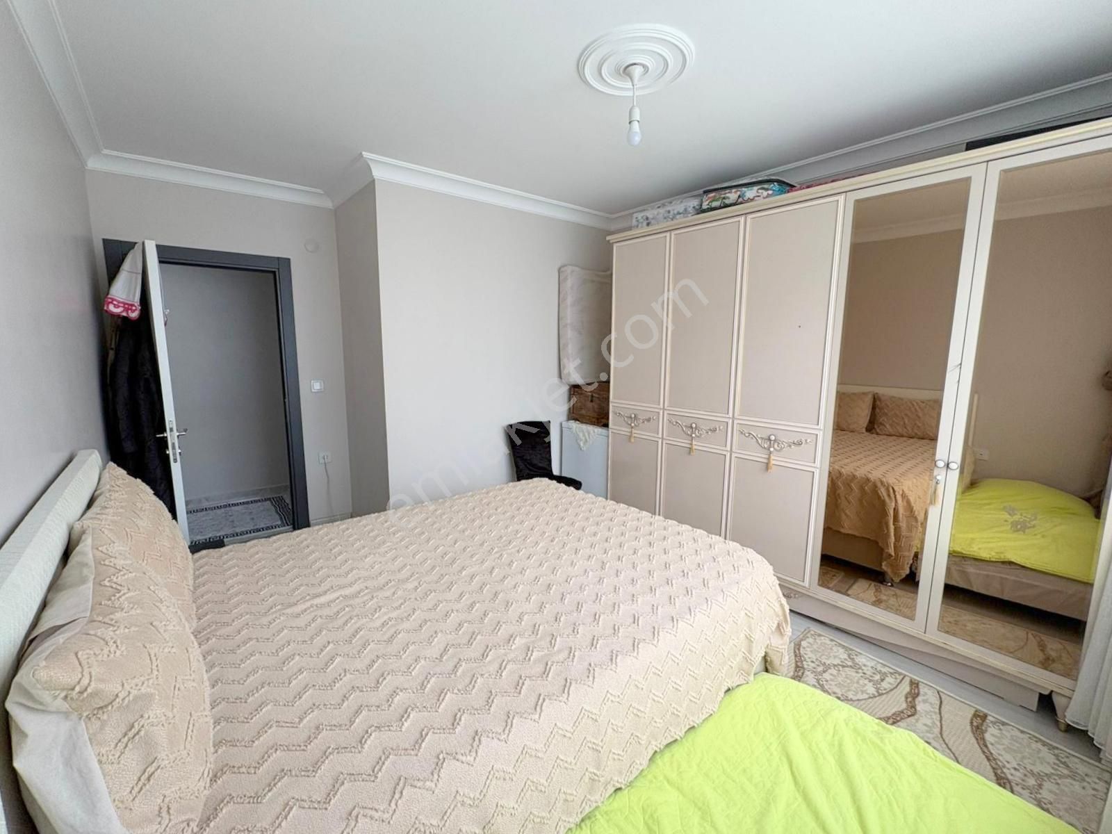 Mertcan'dan Metroya 5dk Havuzlu Güvenlikli Site İçi Ara Kat 2+1 - Görsel 9