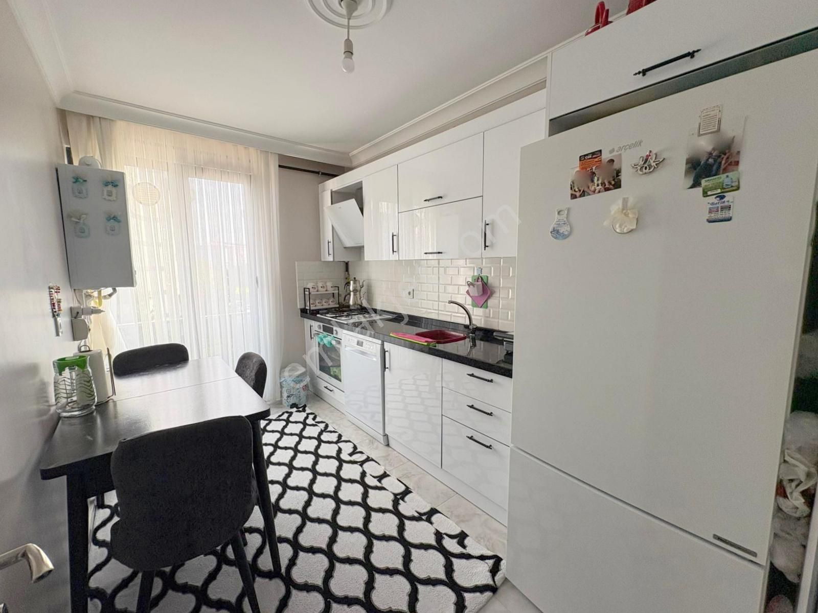 Mertcan'dan Metroya 5dk Havuzlu Güvenlikli Site İçi Ara Kat 2+1 - Görsel 5