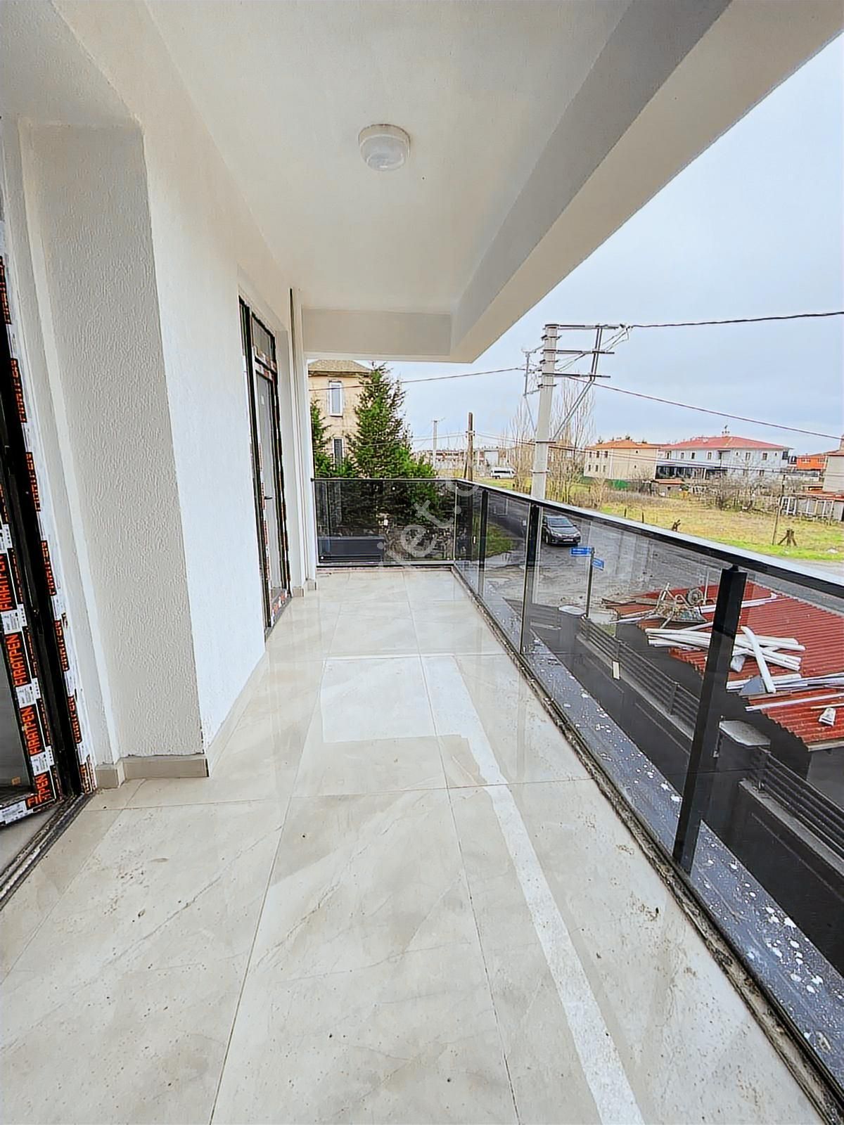 Çorlu Önerlerde Kiralık Lüks 2+1 Daire - Görsel 12