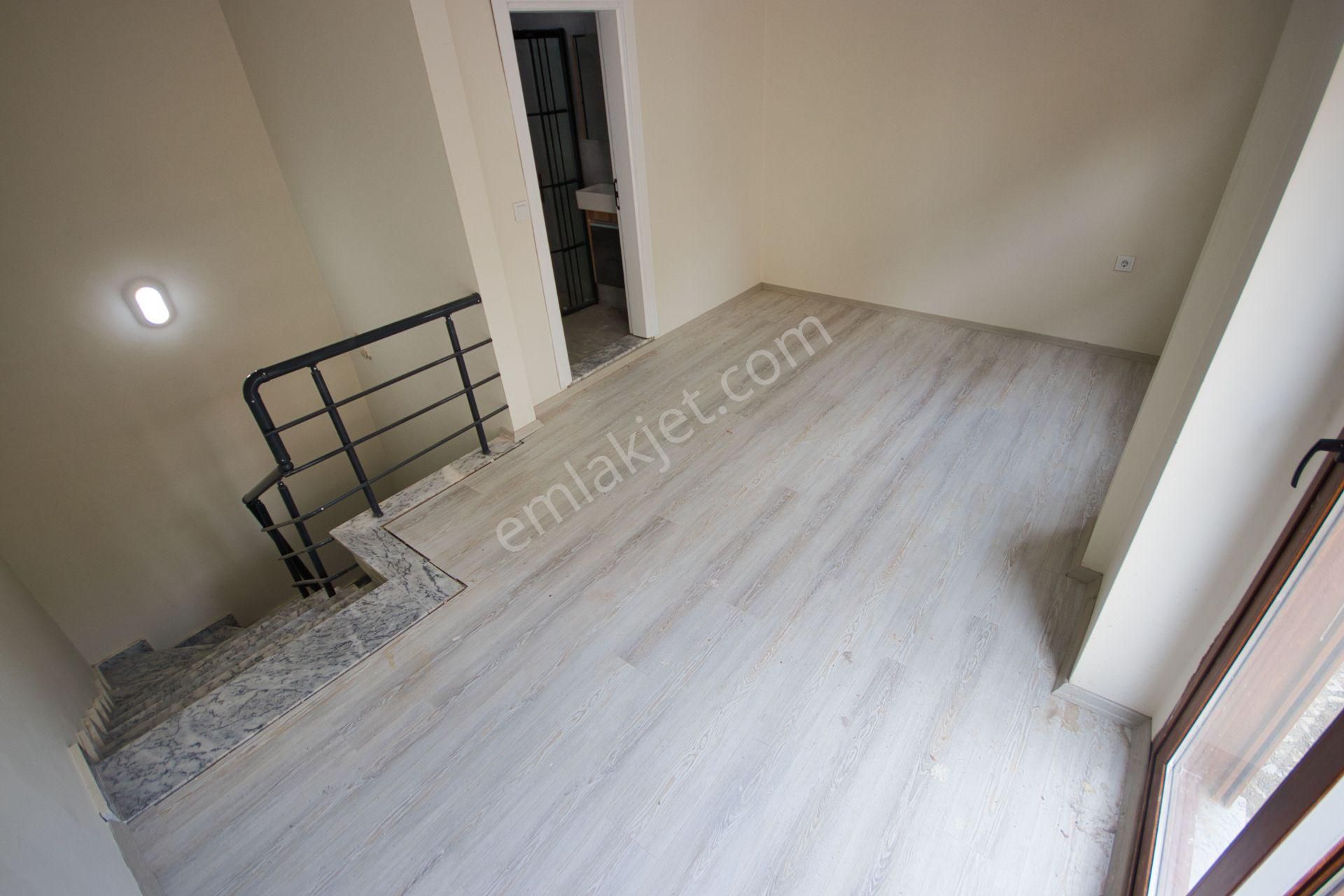 🛑🛑aktif'ten Fırsat Satılık Bölgenin Kelepir Kullanışlı Ön Cephe 3+1 Ters Dublexi - Görsel 19