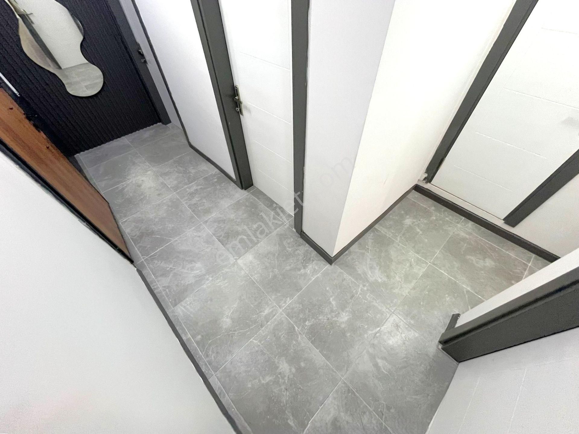 Aygül'den Akçay'da Ön Cephe İçi Full Yapılı Kapalı Cam Balkonlu Doğalgazlı 3+1 Satılık Fırsat Daire - Görsel 22