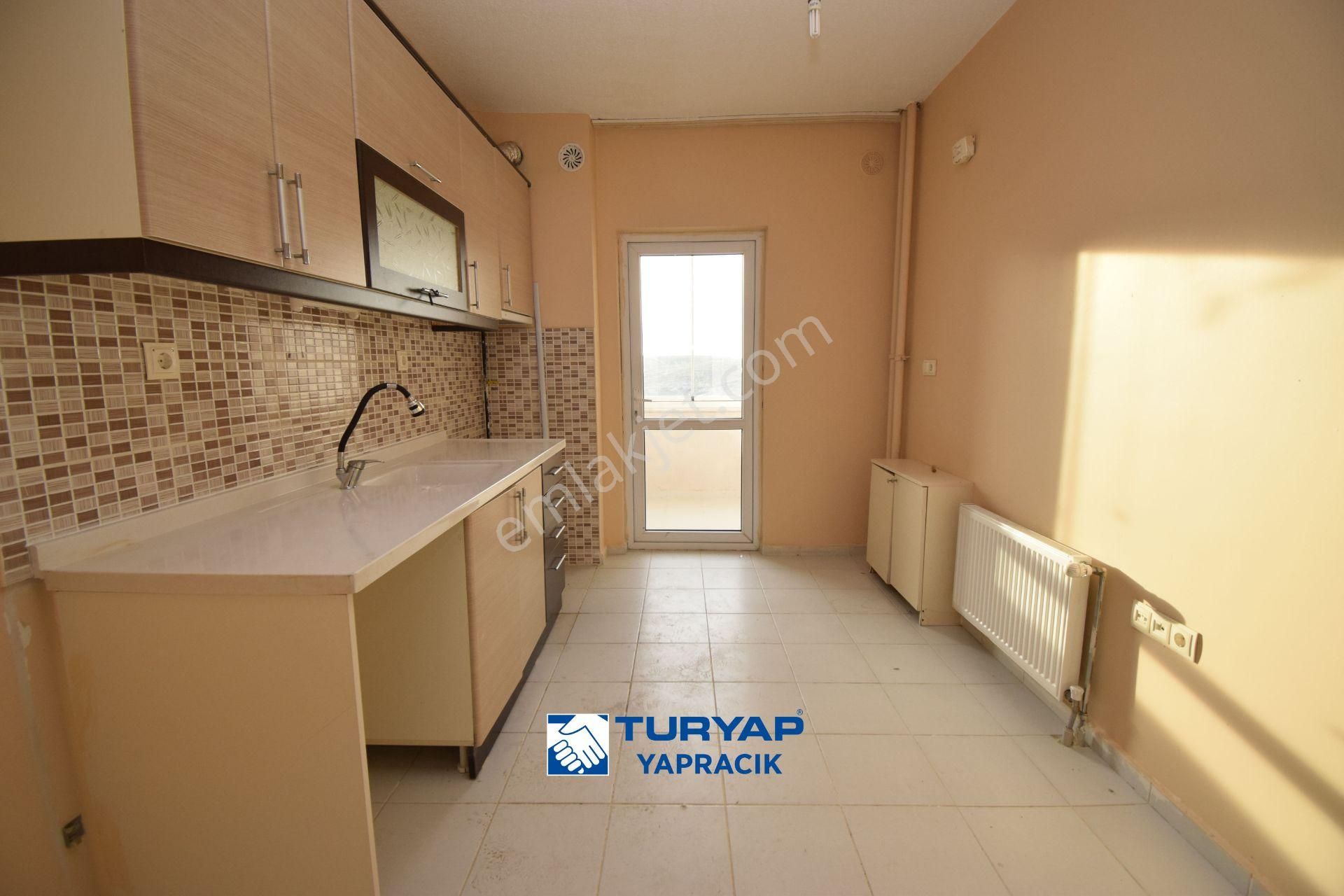 Turyap Yapracık' Tan 13. Bölgede Güney Cephe Katta Boş 3+1 Daire - Görsel 7