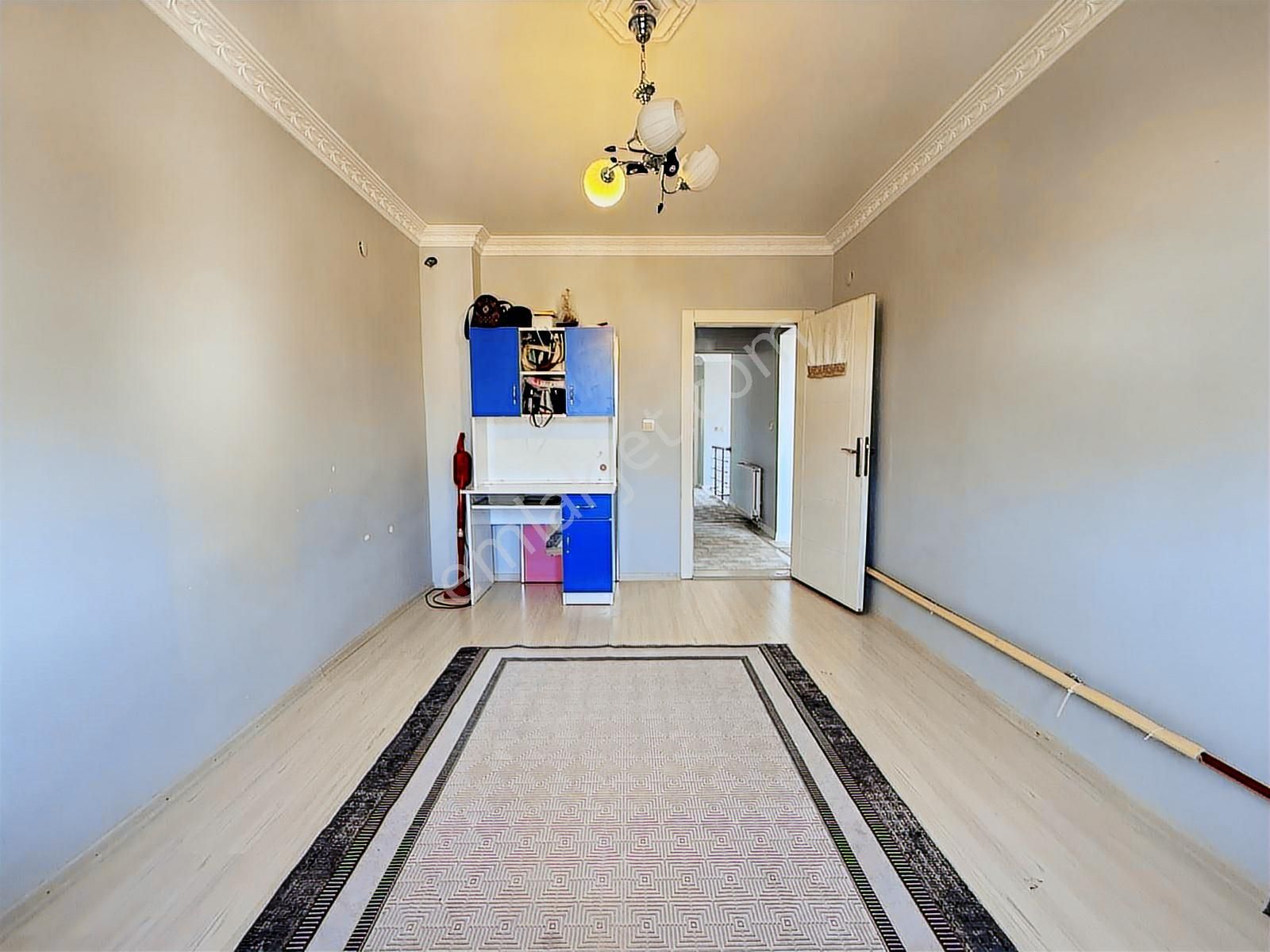 Şehitler Caddesi'nde Nadir Bir Fırsat | Üst Düzey Lüks 6+1 - Görsel 2