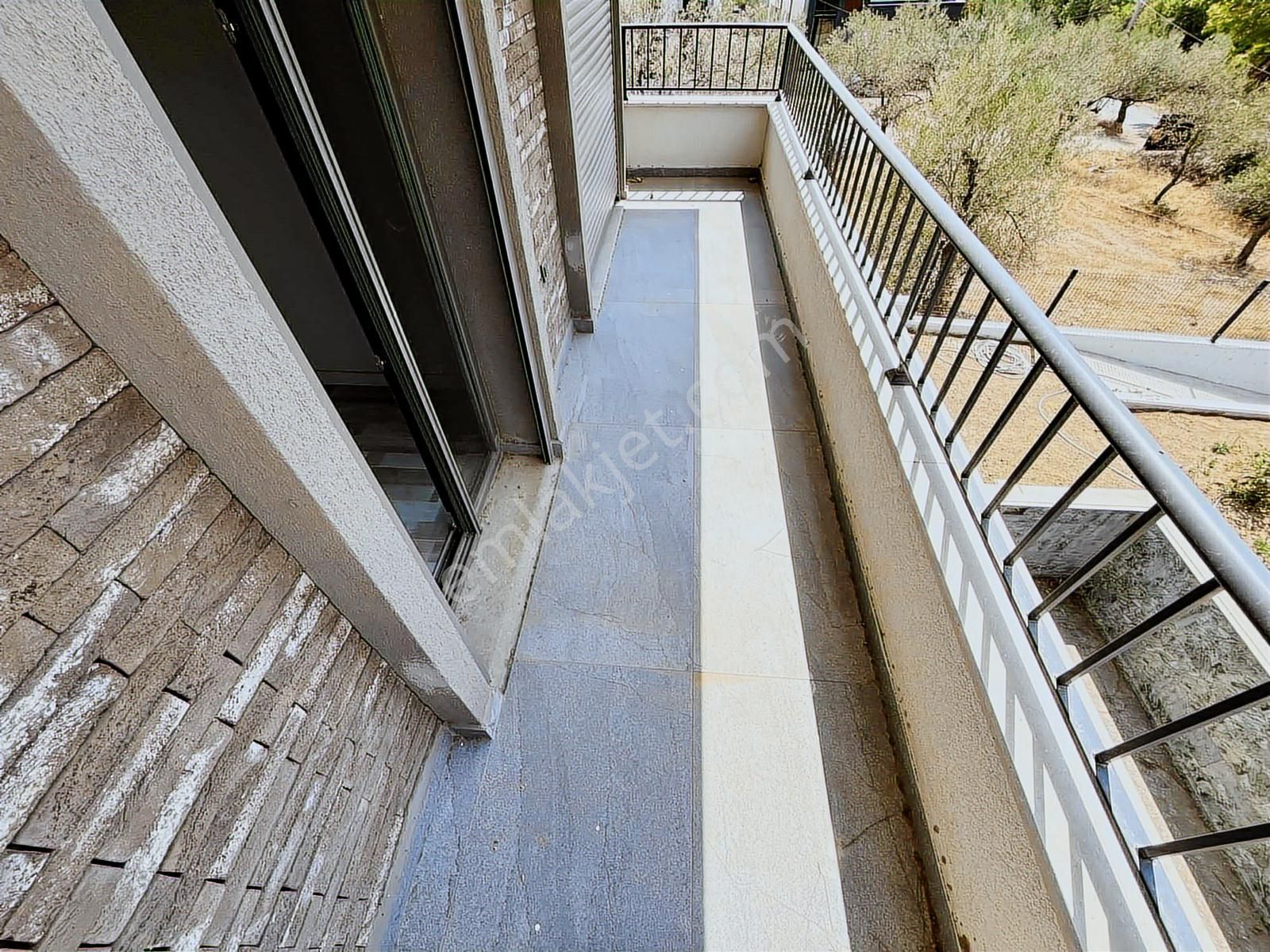 Gürsoy^dan Gürede Kaz Dağlarının İçinde 4+1 Asansörlü Villa - Görsel 10