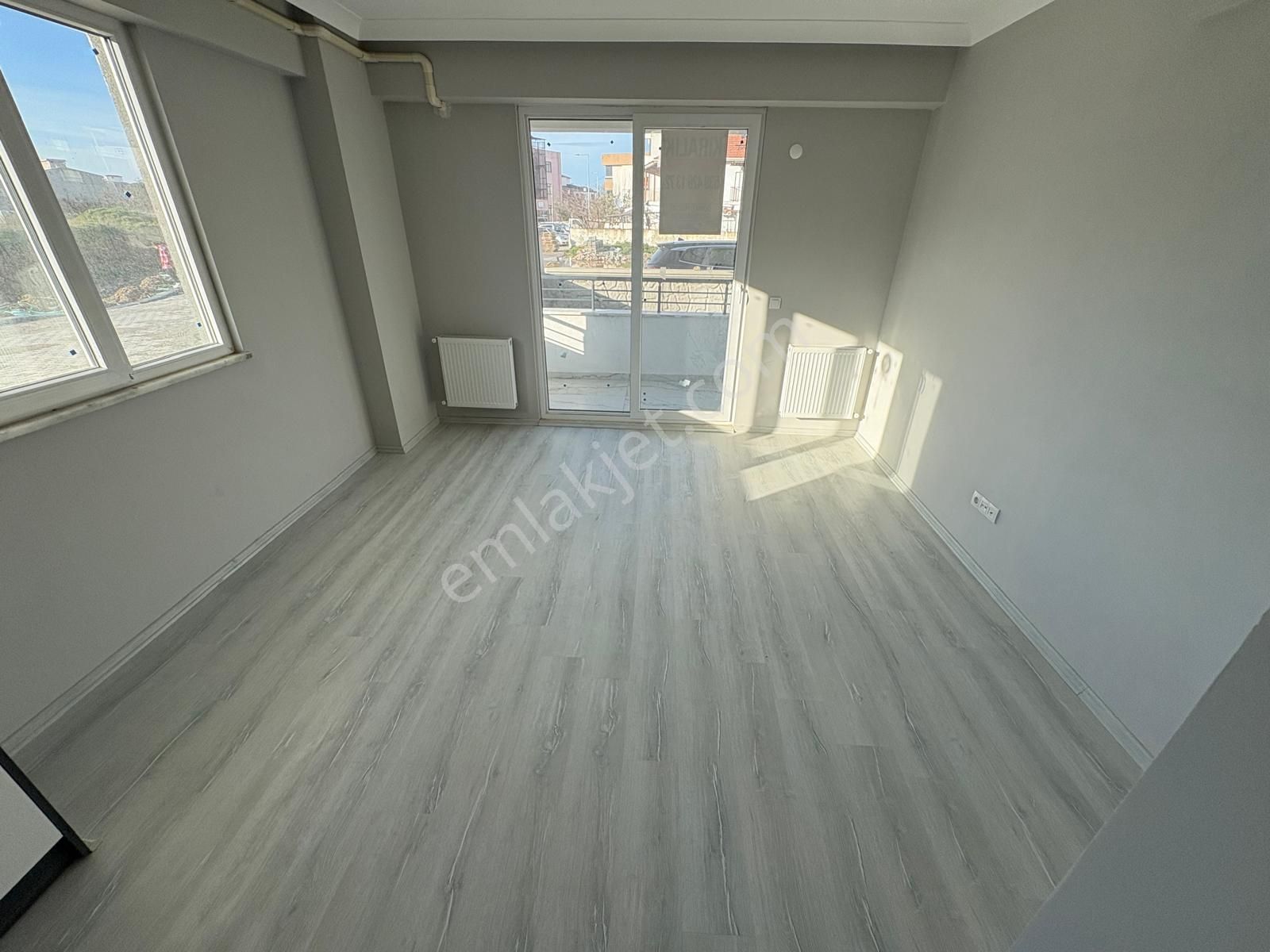 Kemalpaşa Mah. Yeni Hastane Yanında Muhtaşem 1+1 Kiralık Daire - Görsel 11