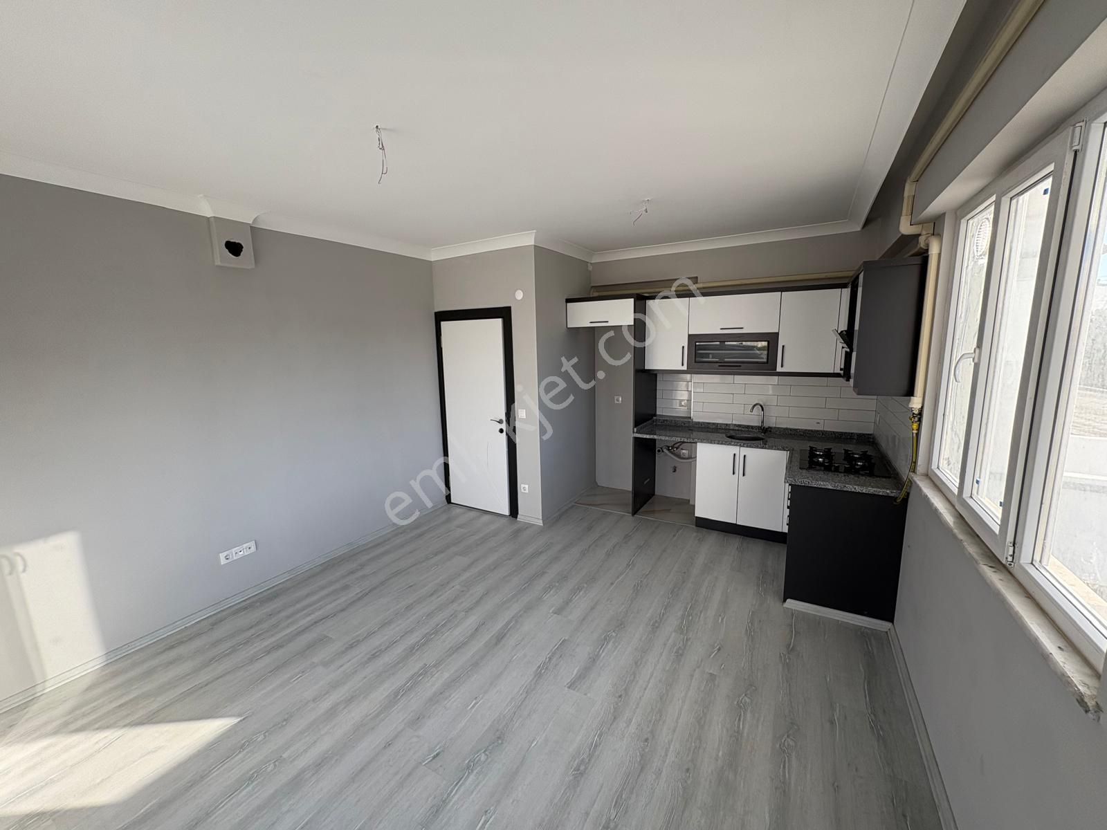 Kemalpaşa Mah. Yeni Hastane Yanında Muhtaşem 1+1 Kiralık Daire - Görsel 7