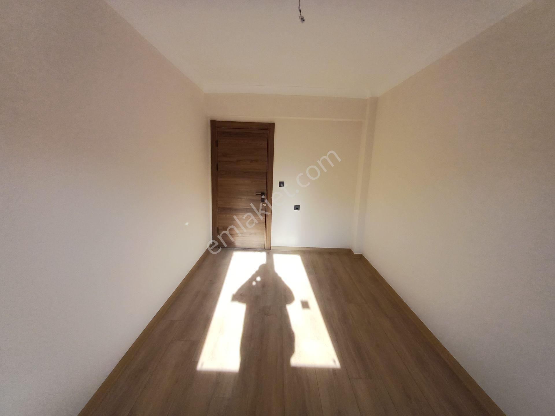 Yenikent Menderes Mahallesinde 3+1 Giyinme Odalı Satılık Sıfır Daire - Görsel 11