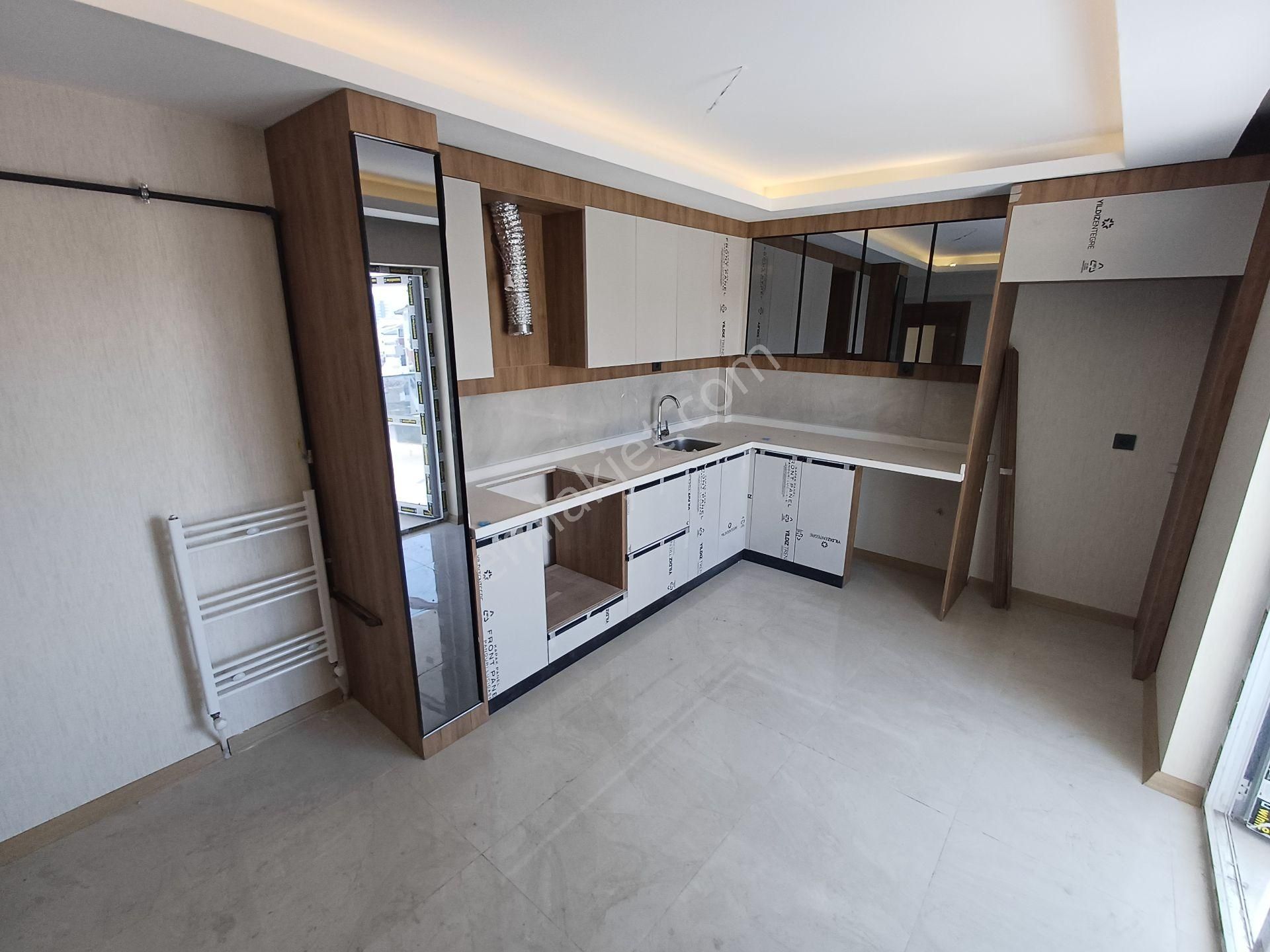 Yenikent Menderes Mahallesinde 3+1 Giyinme Odalı Satılık Sıfır Daire - Görsel 2