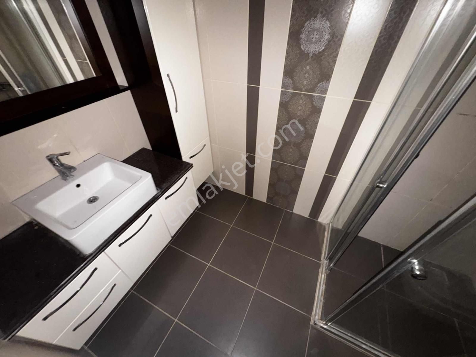 Ali Bozdoğanoğlu Bulvarı Güvenlikli Site İçerisinde 4+1 Kiralık - Görsel 32