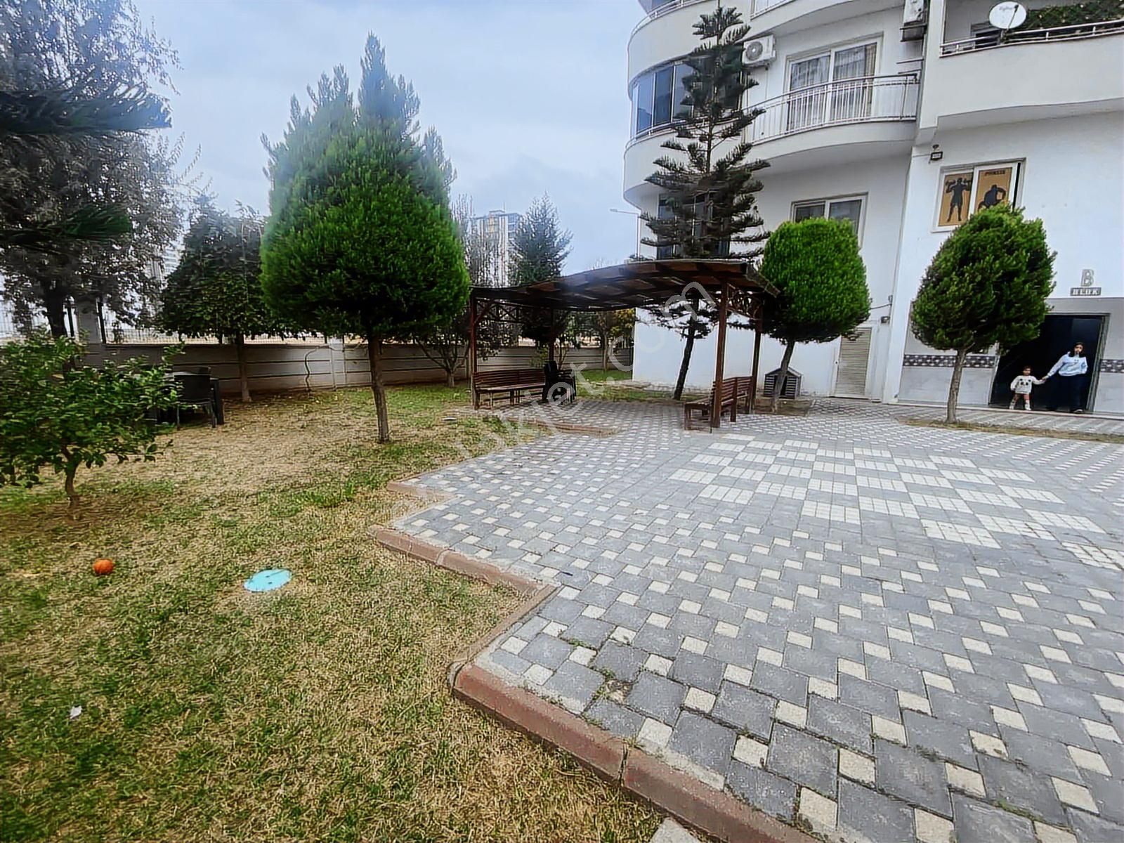 Gürselpaşa Merkezinde Havuzlu Site İçerisinde 3+1 Km. - Görsel 27