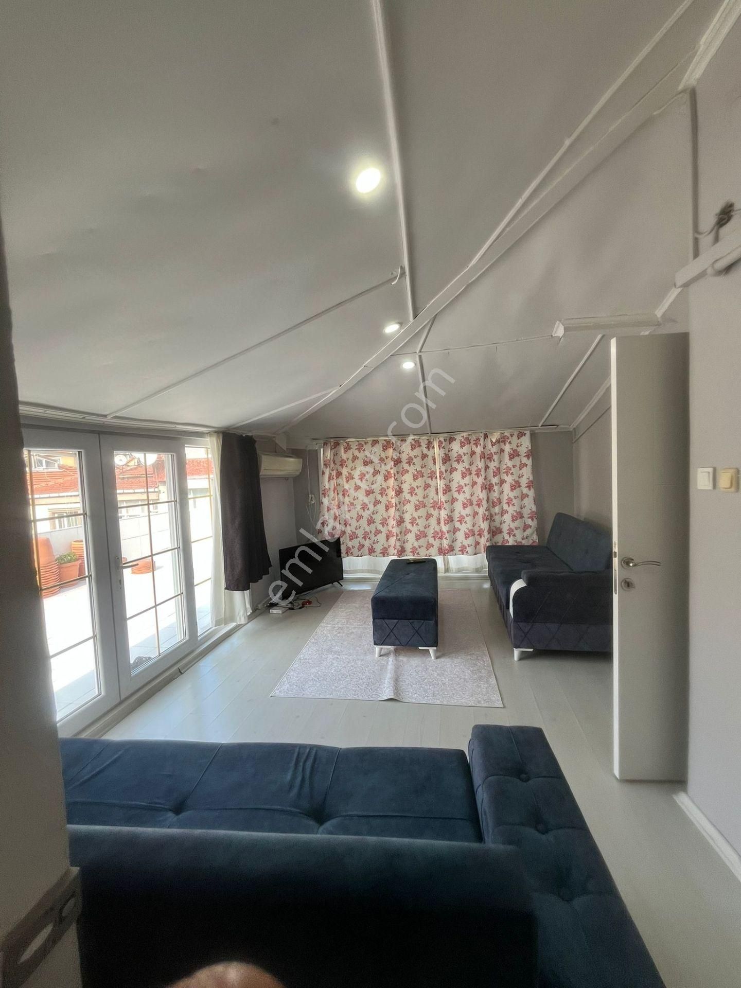 Müslüm Emlaktan Ambarlı'da Kiralık 1+1 Teras Kat Daire - Görsel 3