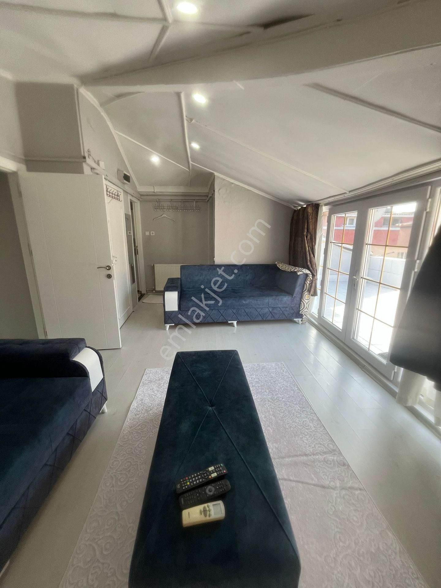 Müslüm Emlaktan Ambarlı'da Kiralık 1+1 Teras Kat Daire - Görsel 2