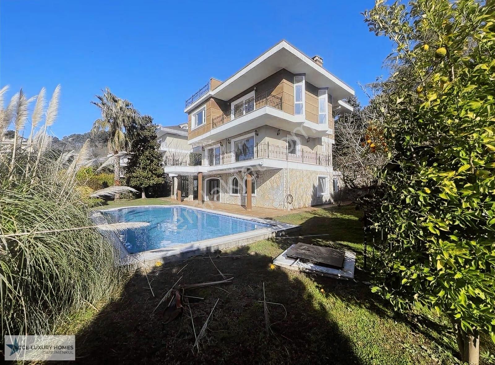 Korhan Buyruk Dan Acarkent Tek Yetkili Br Kiralık Villa