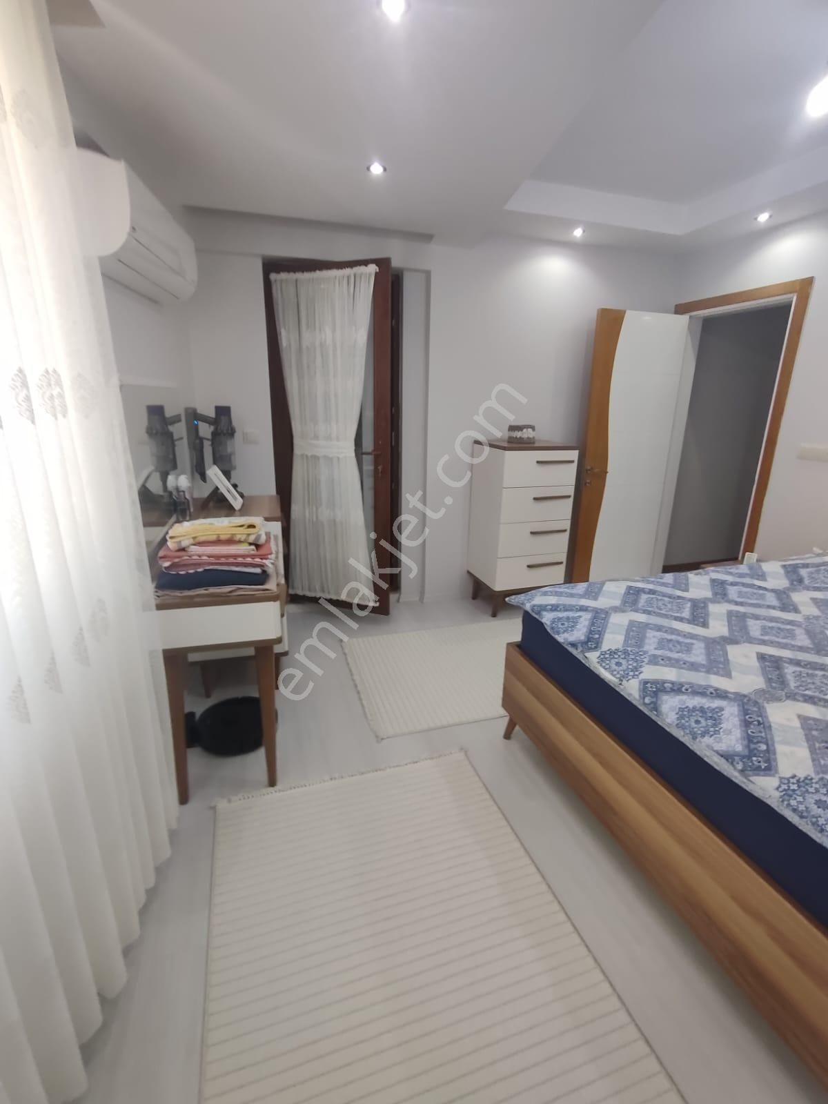 Kaan Emlaktan Çakmakta Yenibinada Arakat 3+1 Satılık Daire - Görsel 5