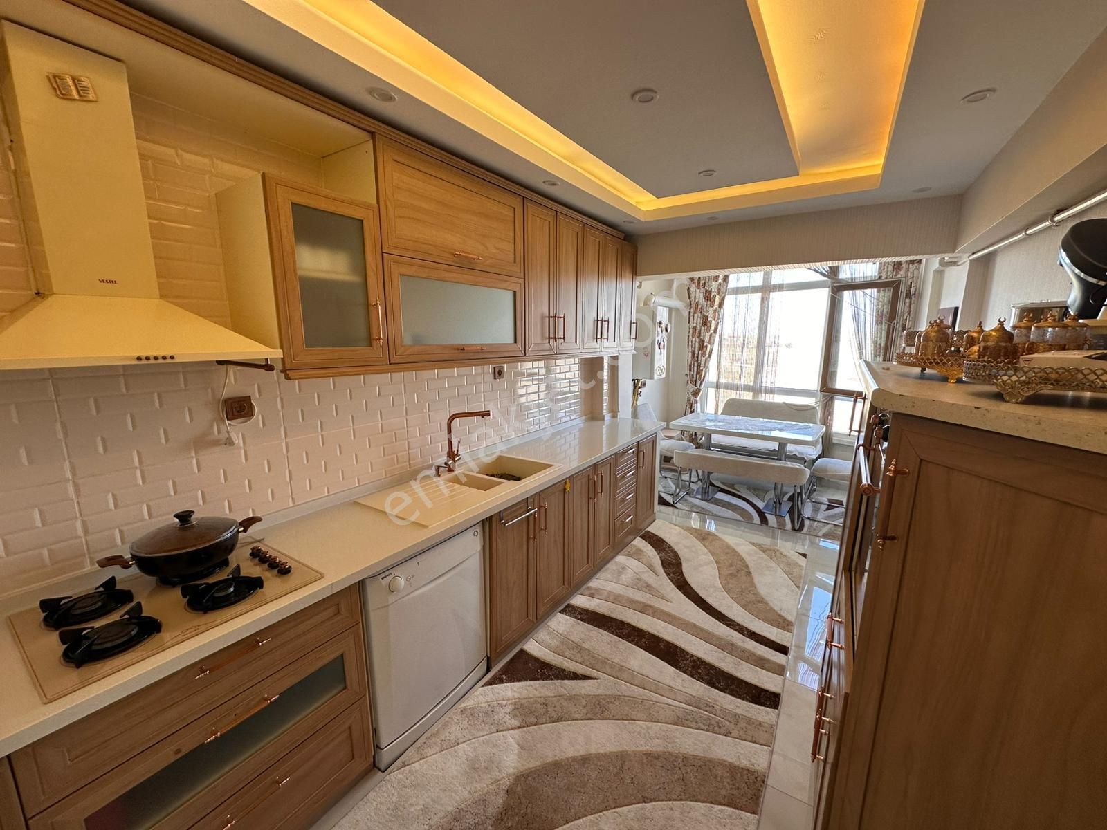 Baglum Sitede Lüx Yapılı Katta Asansörlü 3+1 - Görsel 11