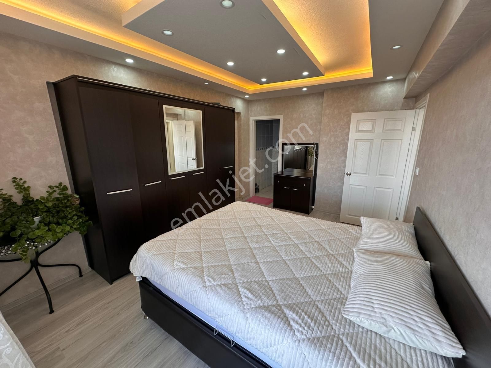 Baglum Sitede Lüx Yapılı Katta Asansörlü 3+1 - Görsel 20